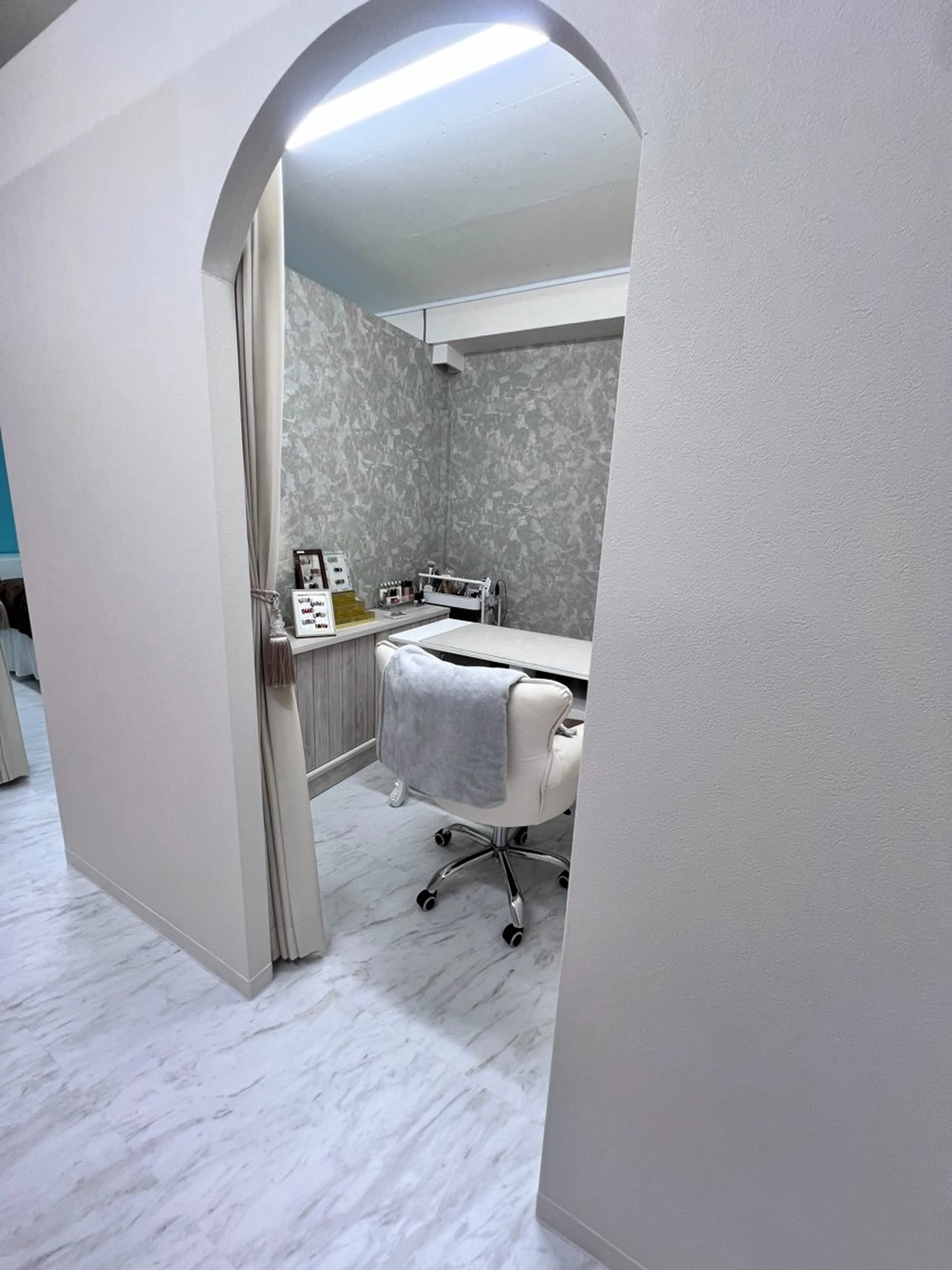 ネイル ハンドネイル 毛穴改善/脱毛 ネイル　川上久仁子のエステ・リラクイメージ