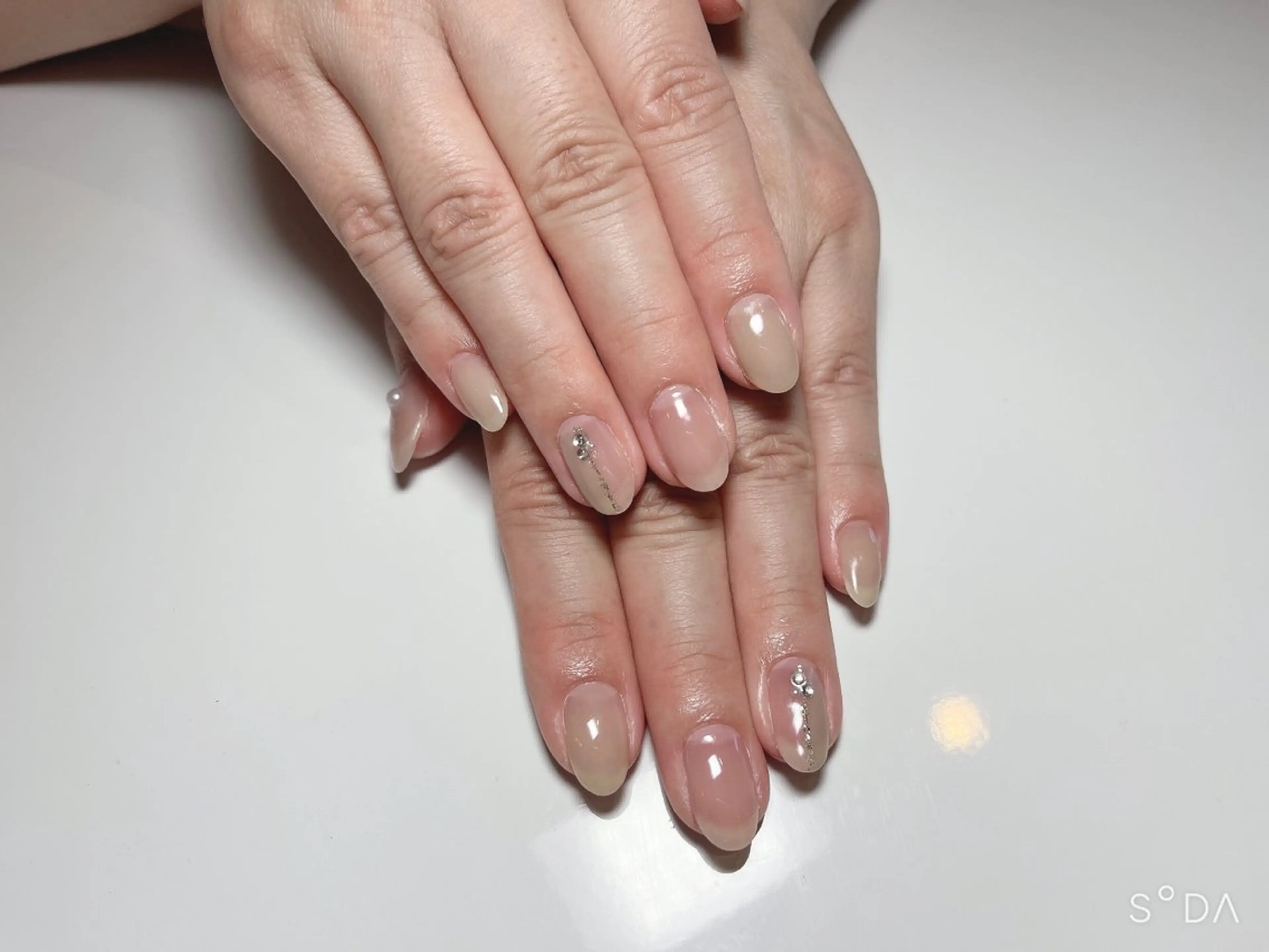 ネイル ネイル脱毛 Reeのネイルデザイン