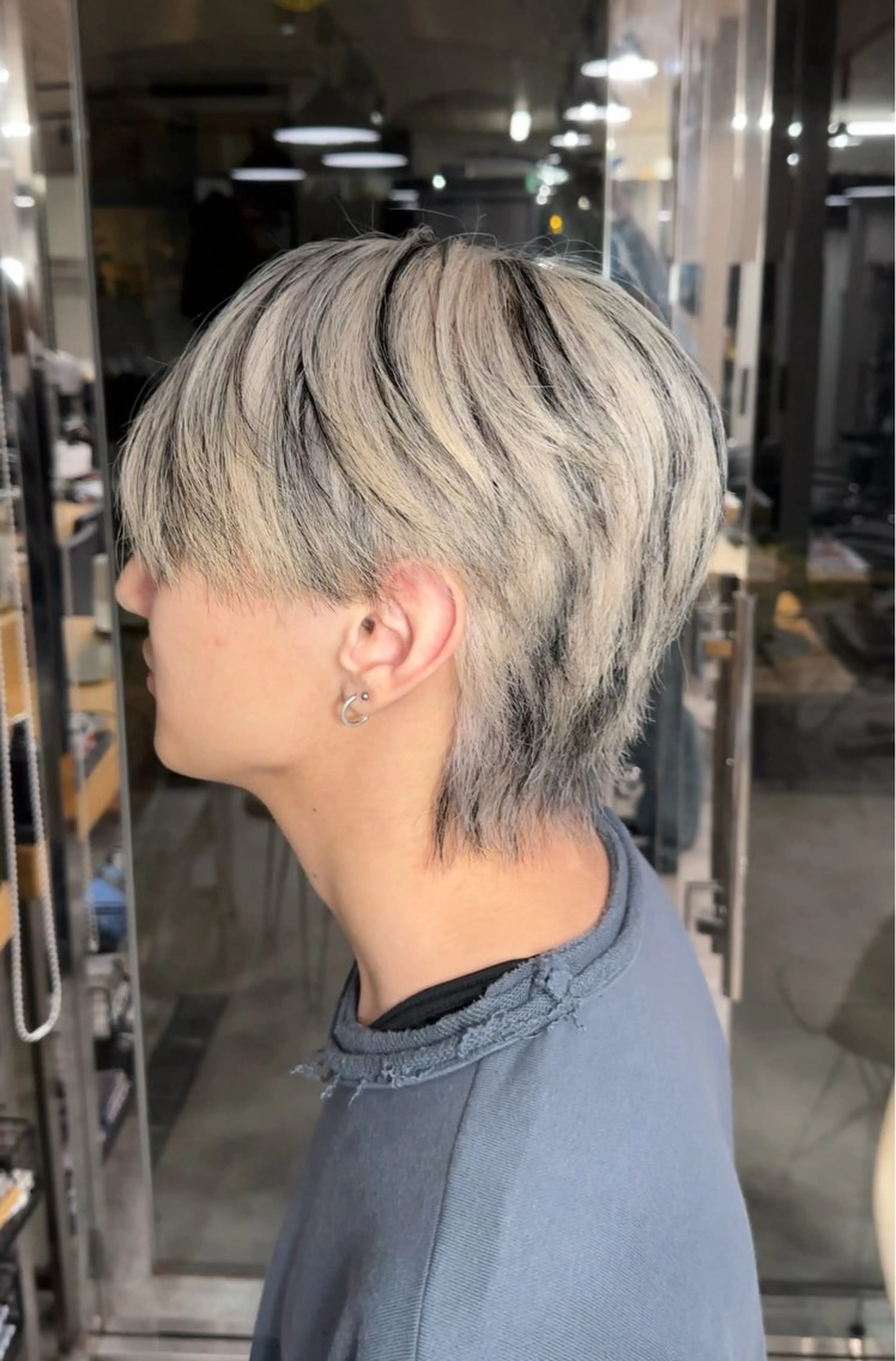 カラー メンズ りょうへい/ 全頭ブリーチ/渋谷のヘアスタイル