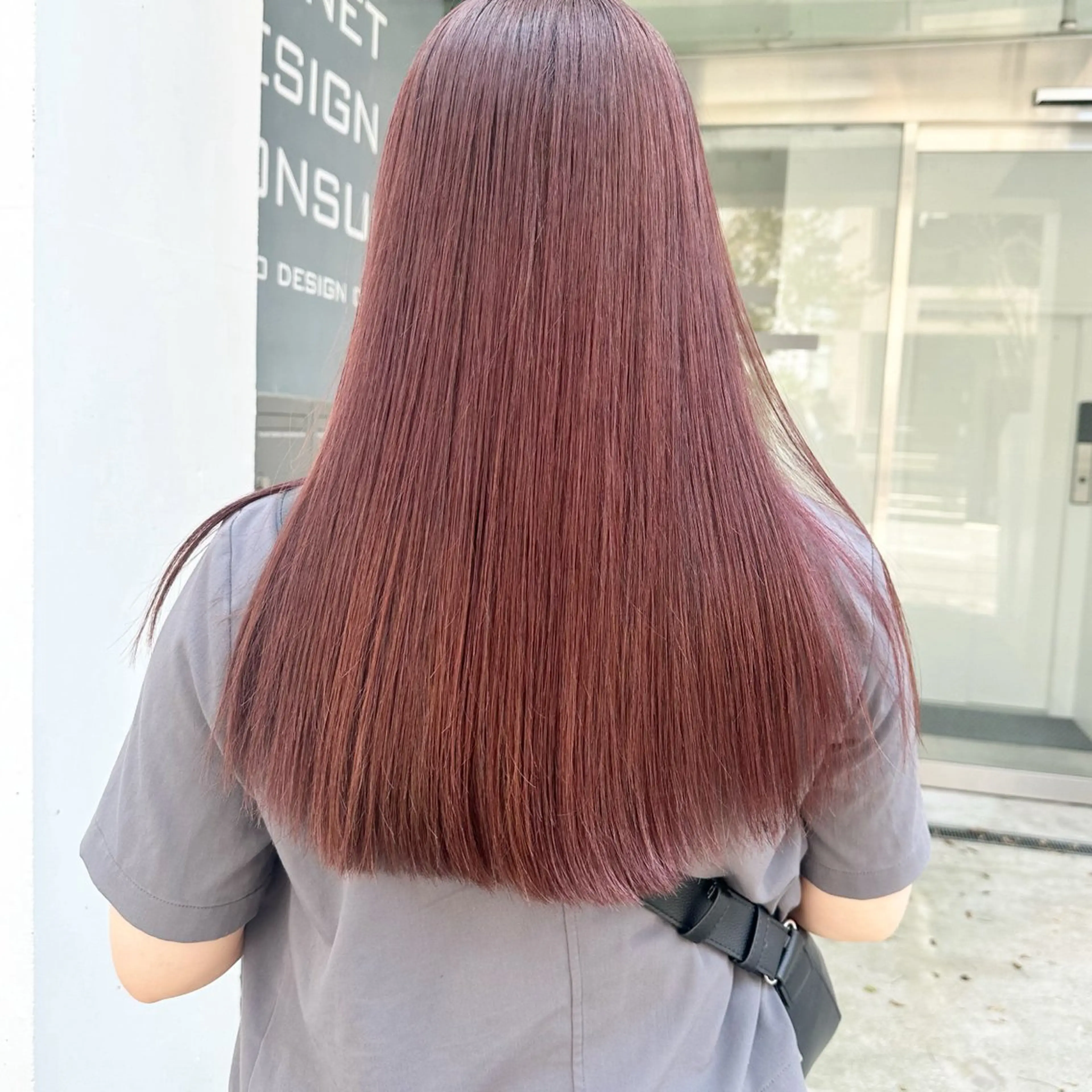 ロング カラー ブリーチ ブリーチなしカラー カット ヘアカラー トリートメント ヘッドスパ 艶ストレート✨透明感 カラー🎀♡mariのヘアスタイル