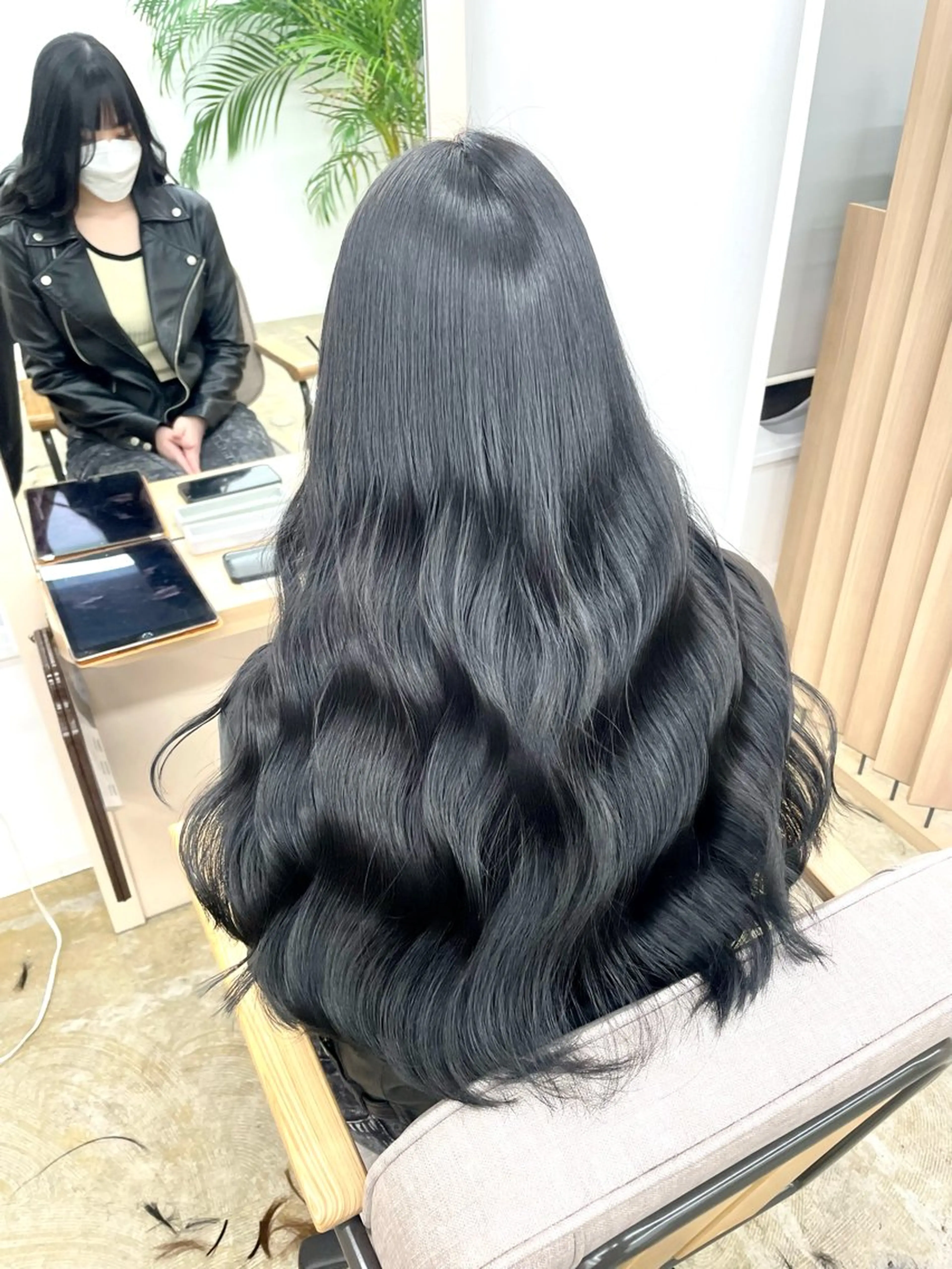 ロング カラー ヘアカラー 肌に馴染む暗髪 梅田・増田のヘアスタイル