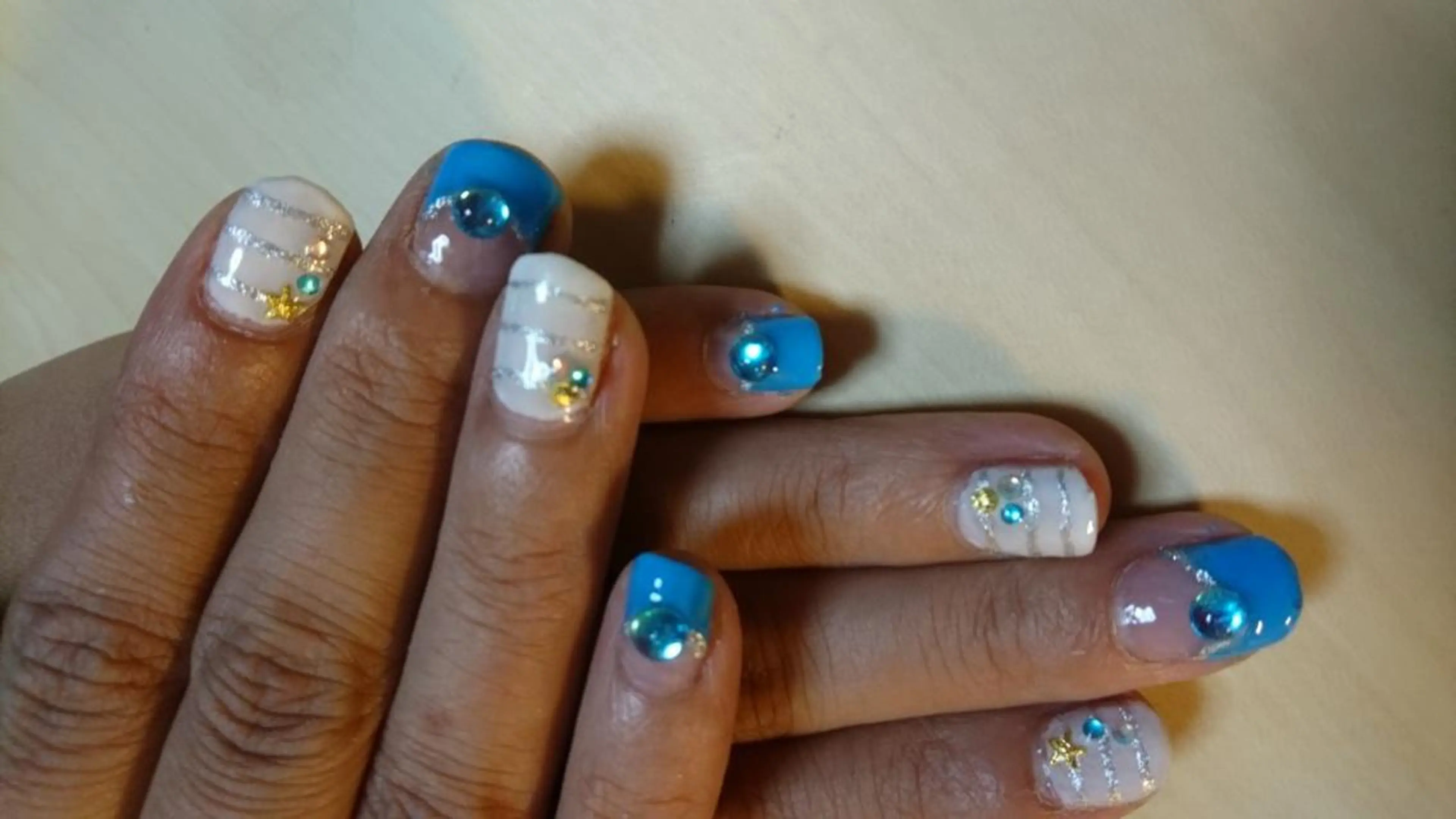 ネイル プチネイル MIKIのネイルデザイン