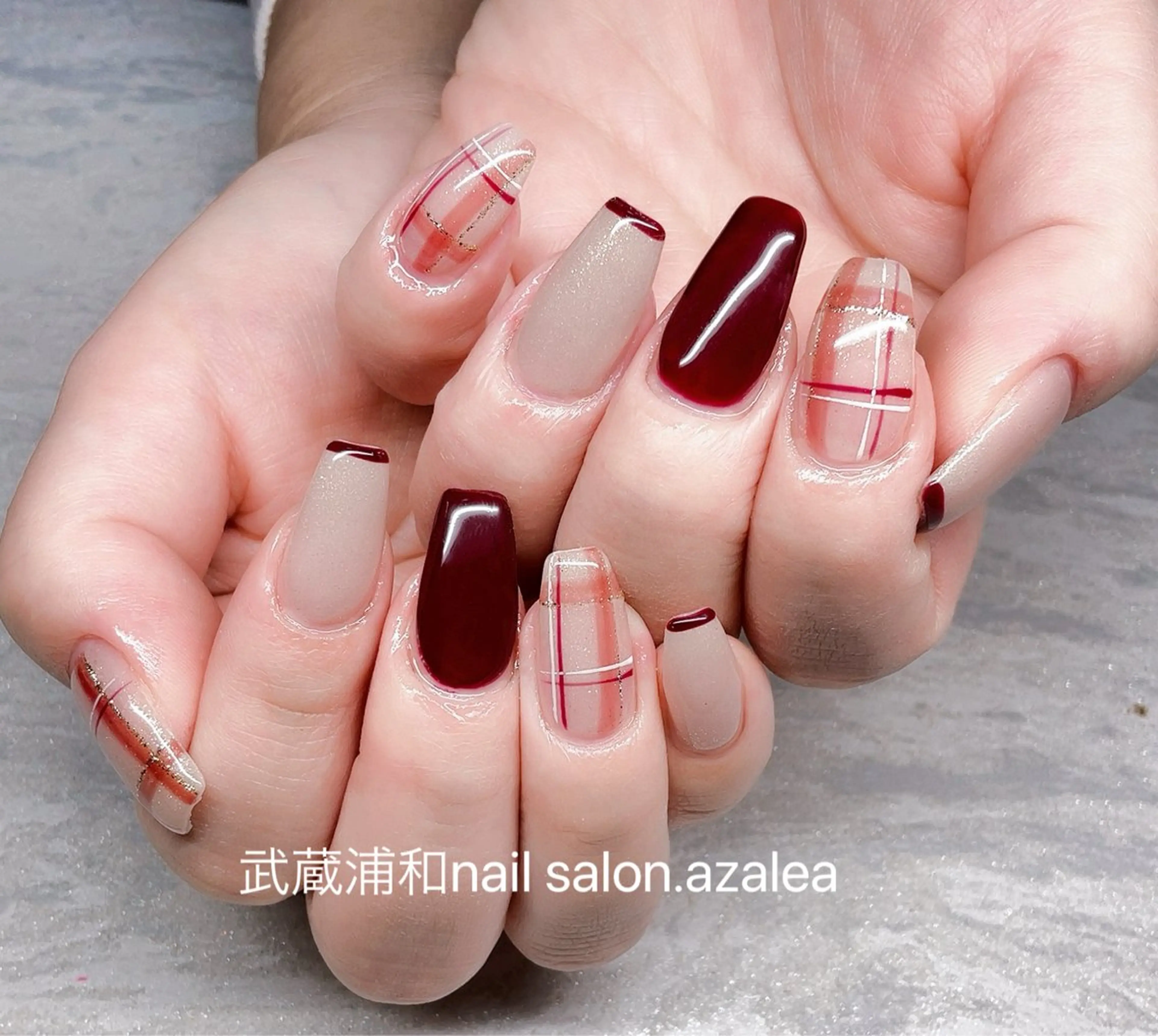 ネイル ハンドネイル R inのネイルデザイン