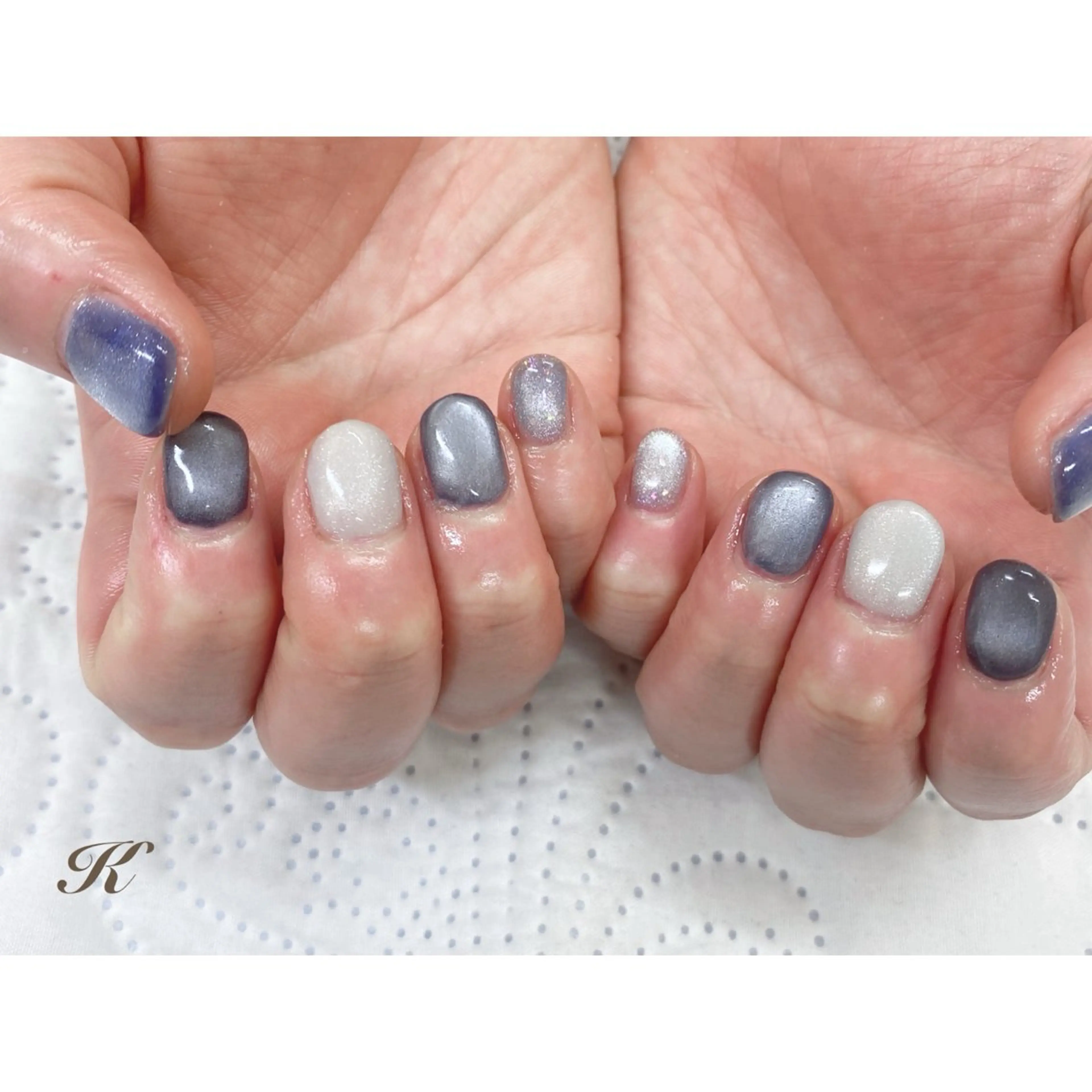 ネイル K. Rie minion 北浦和のネイルデザイン