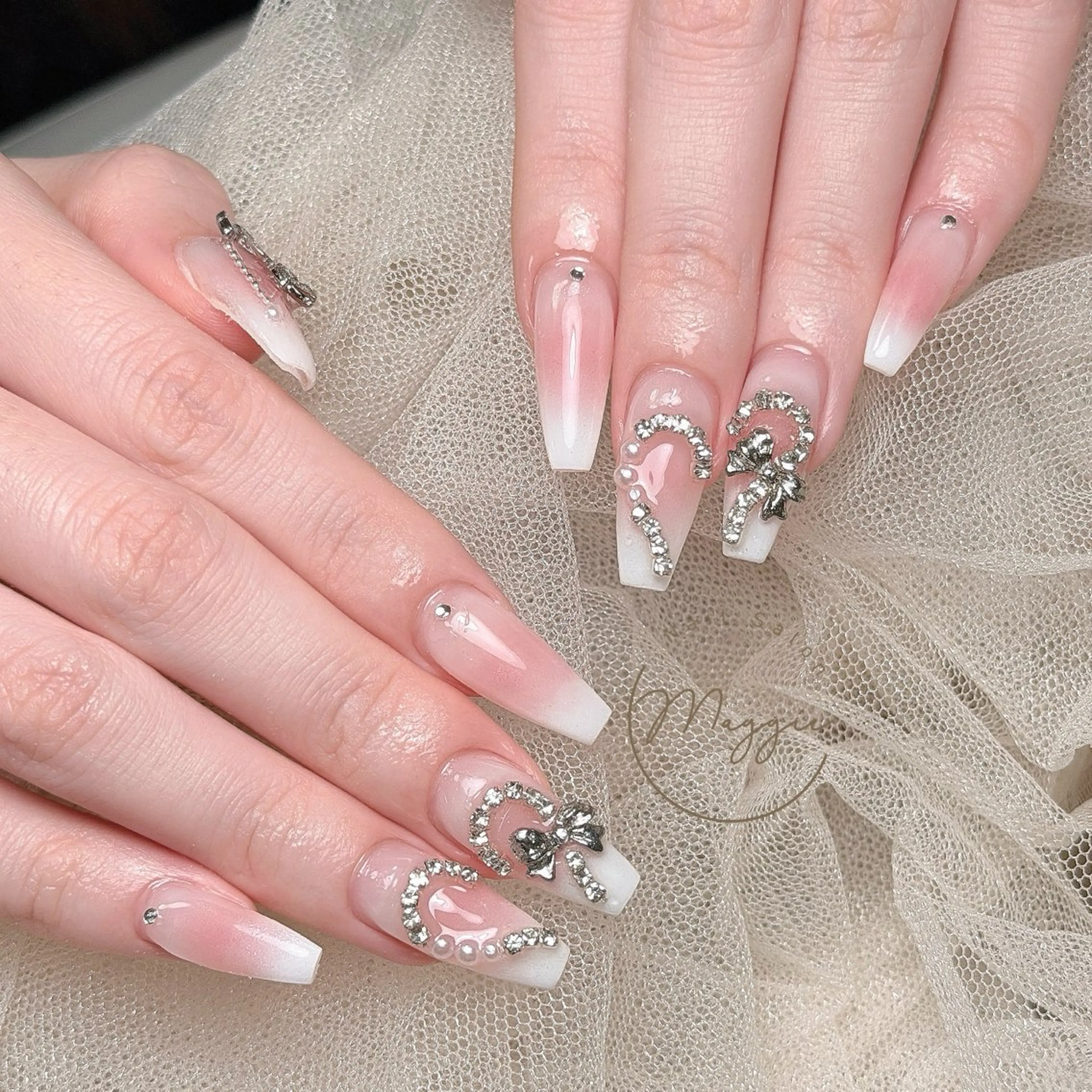 ネイル Maggie Nail🦩のネイルデザイン
