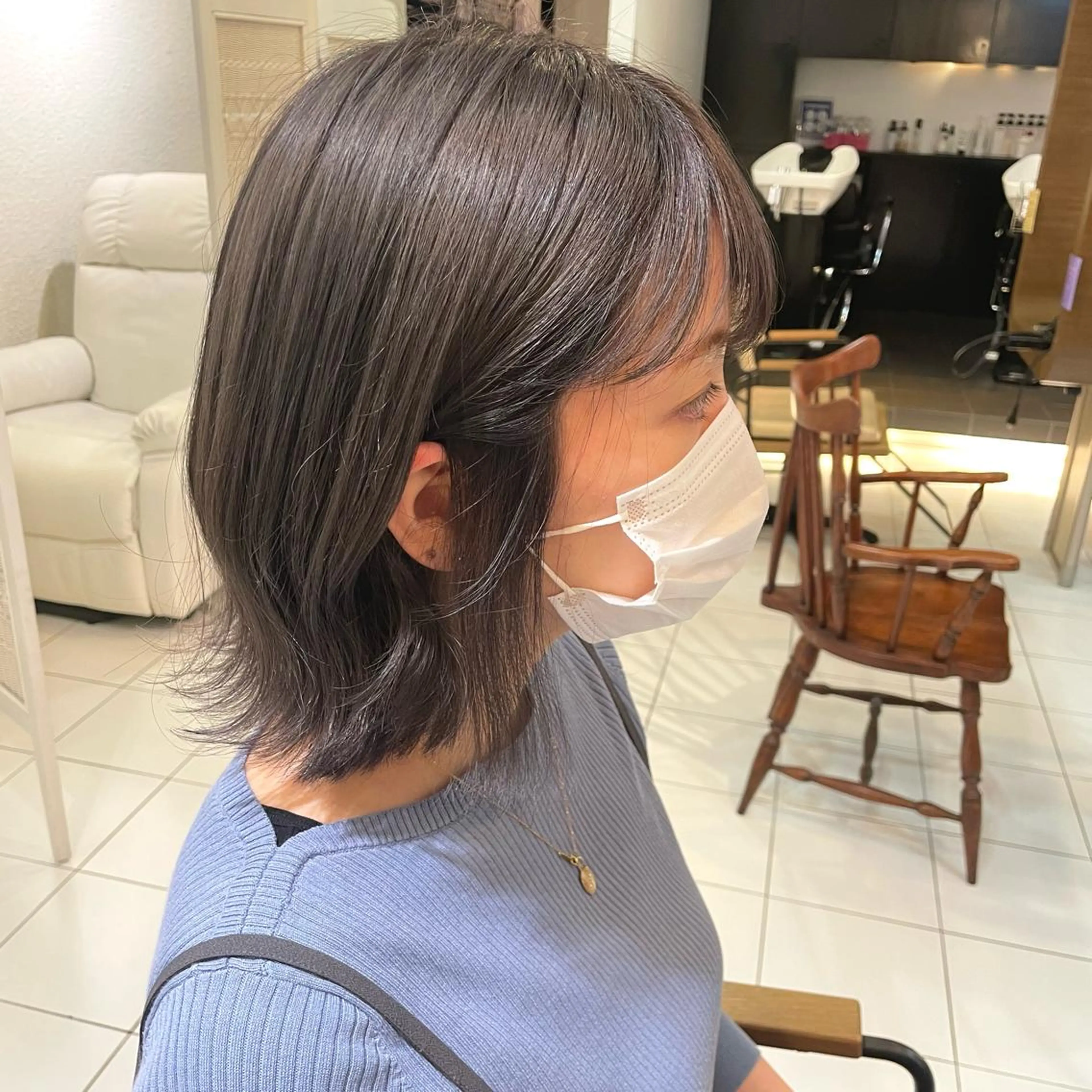 ミディアム カラー ブリーチ グレージュ 透明感カラー/ 寺田千雅子のヘアスタイル