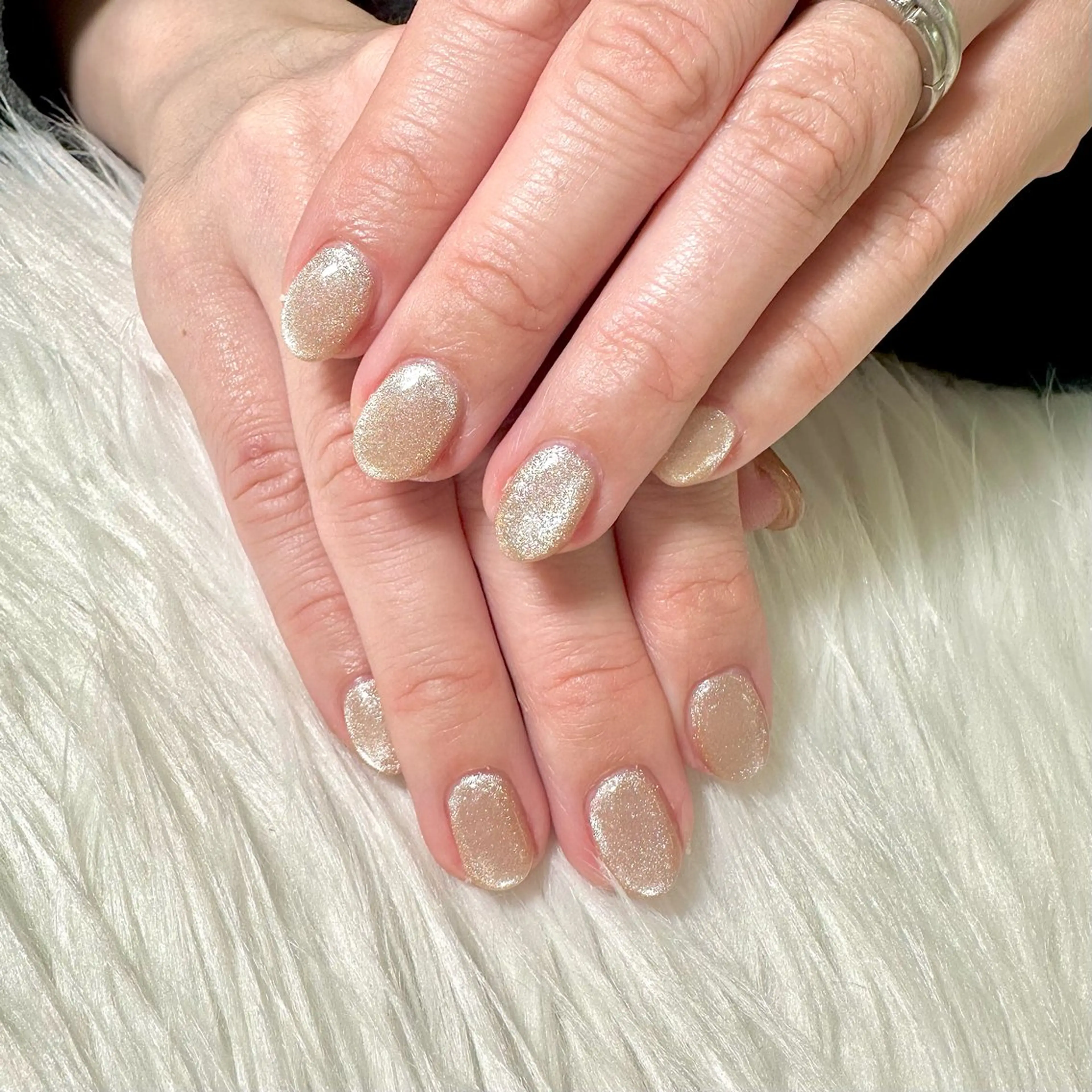 ネイル ジェルネイル マグネットネイル ワンカラーネイル ハンドネイル Heartnail Hino Reinaのネイルデザイン