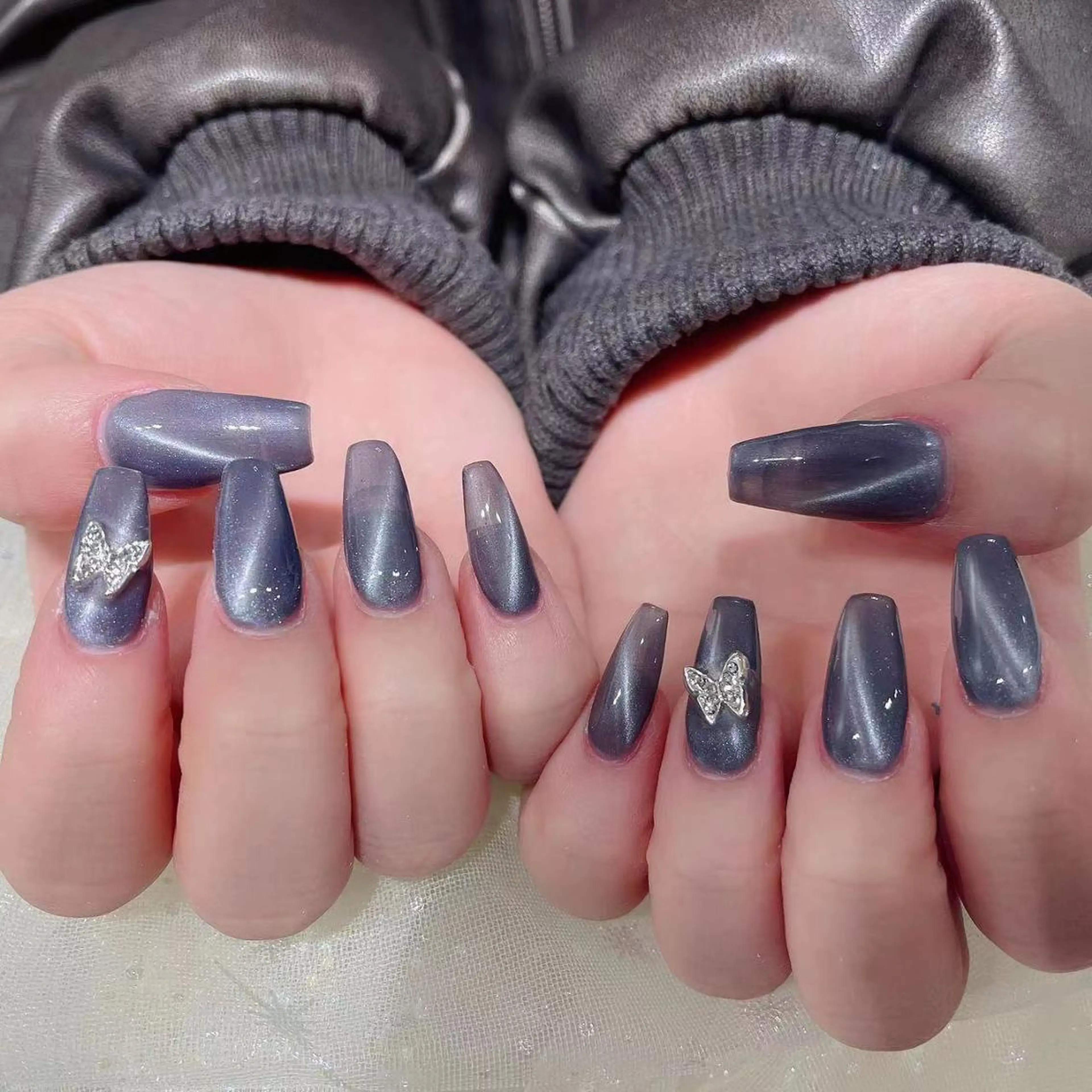 ネイル 長さ出し マグネットネイル ワンカラーネイル ネイルチップ Queens ひなのネイルデザイン