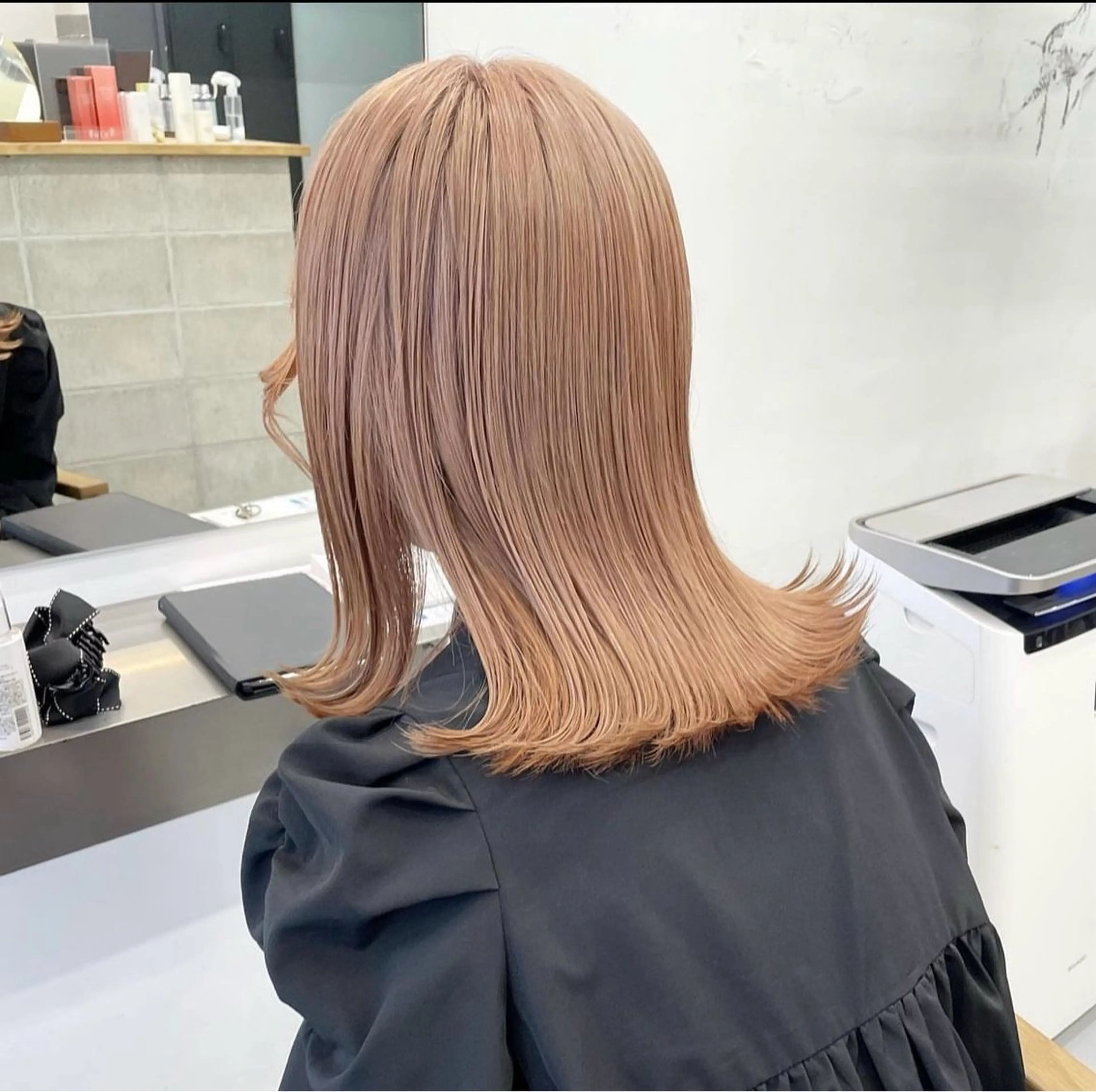 ミディアム カラー ヘアカラー トリートメント カットモデル/ ハイトーン/ゆうあのヘアスタイル