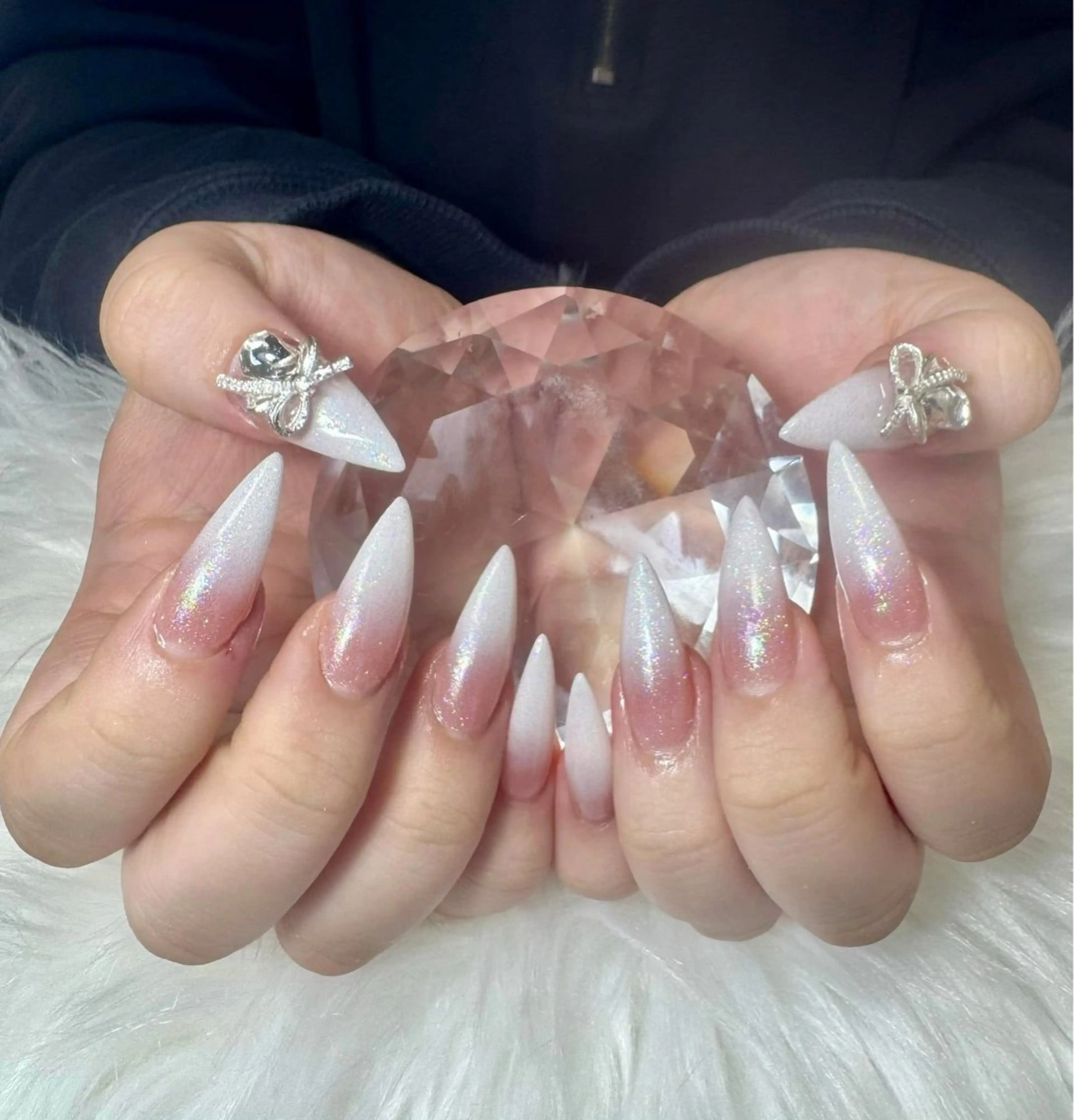 ネイル アートネイル オーロラネイル チークネイル 長さ出し フットネイル Chan nailsのネイルデザイン