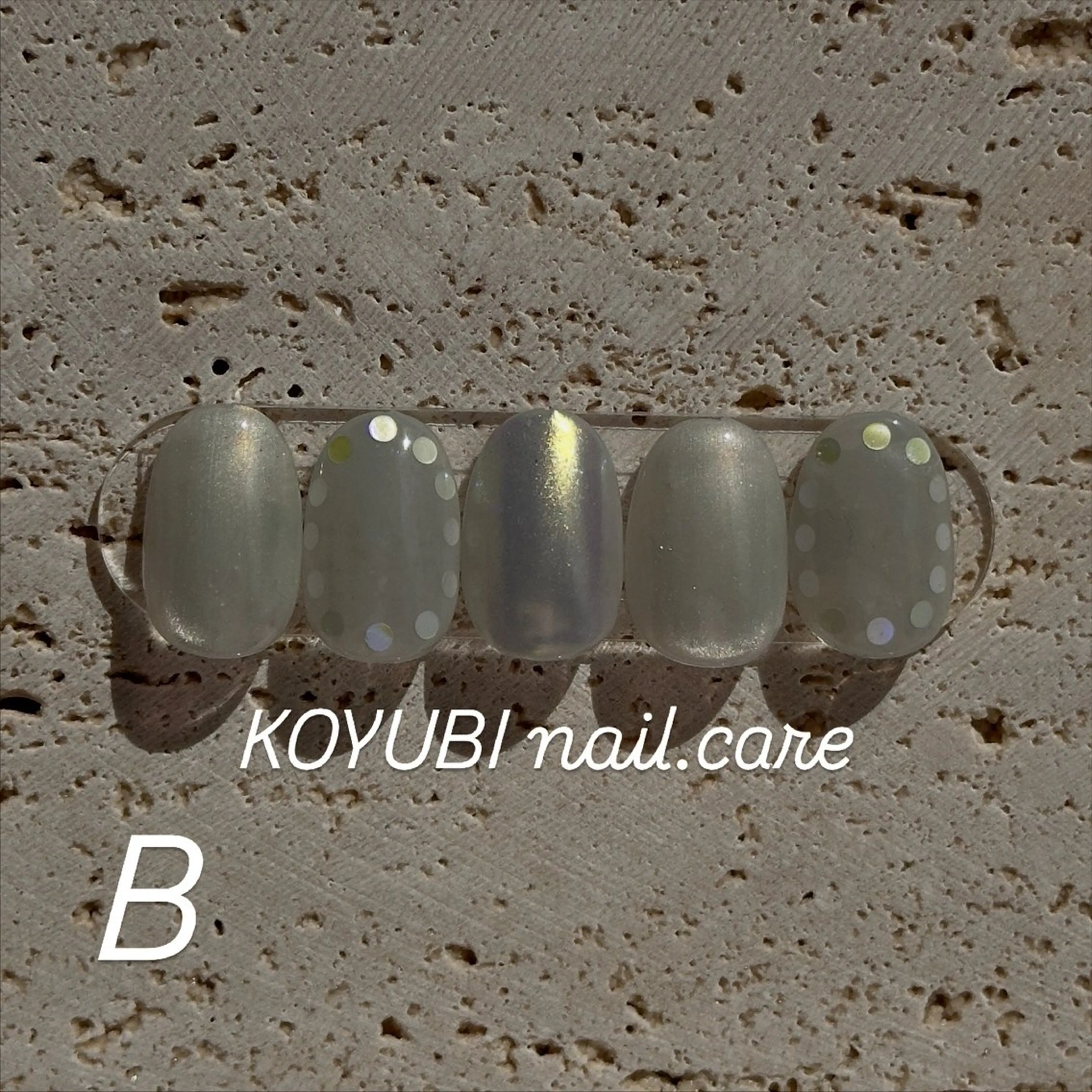 ネイル カジュアル マグネットネイル オフィスネイル シンプルネイル KOYUBI 大関のネイルデザイン