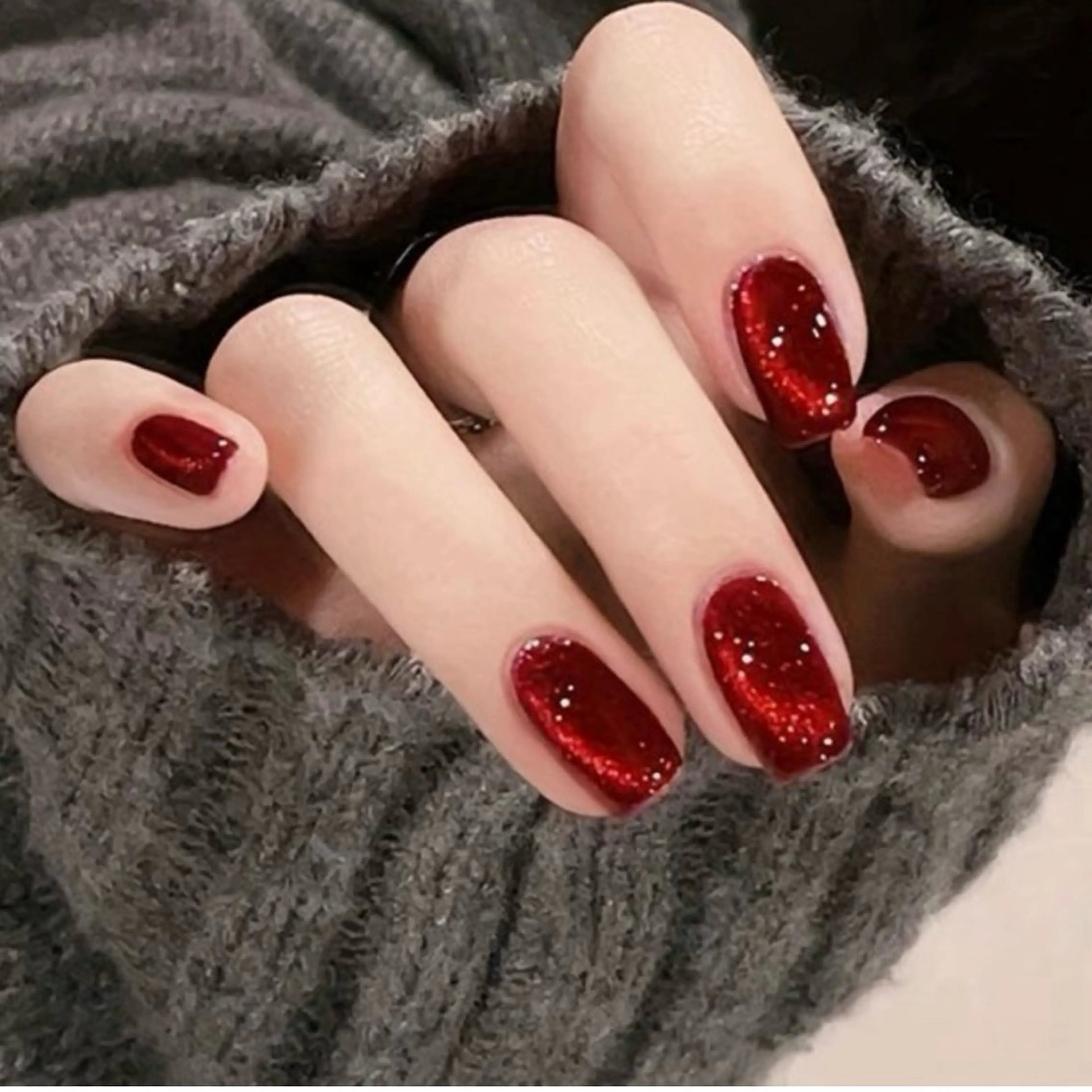 ネイル 成人式 ジェルネイル ロングネイル マグネットネイル ミディアムネイル ハンドネイル MoMoA Nail ネイル長さ出し専門店のネイルデザイン