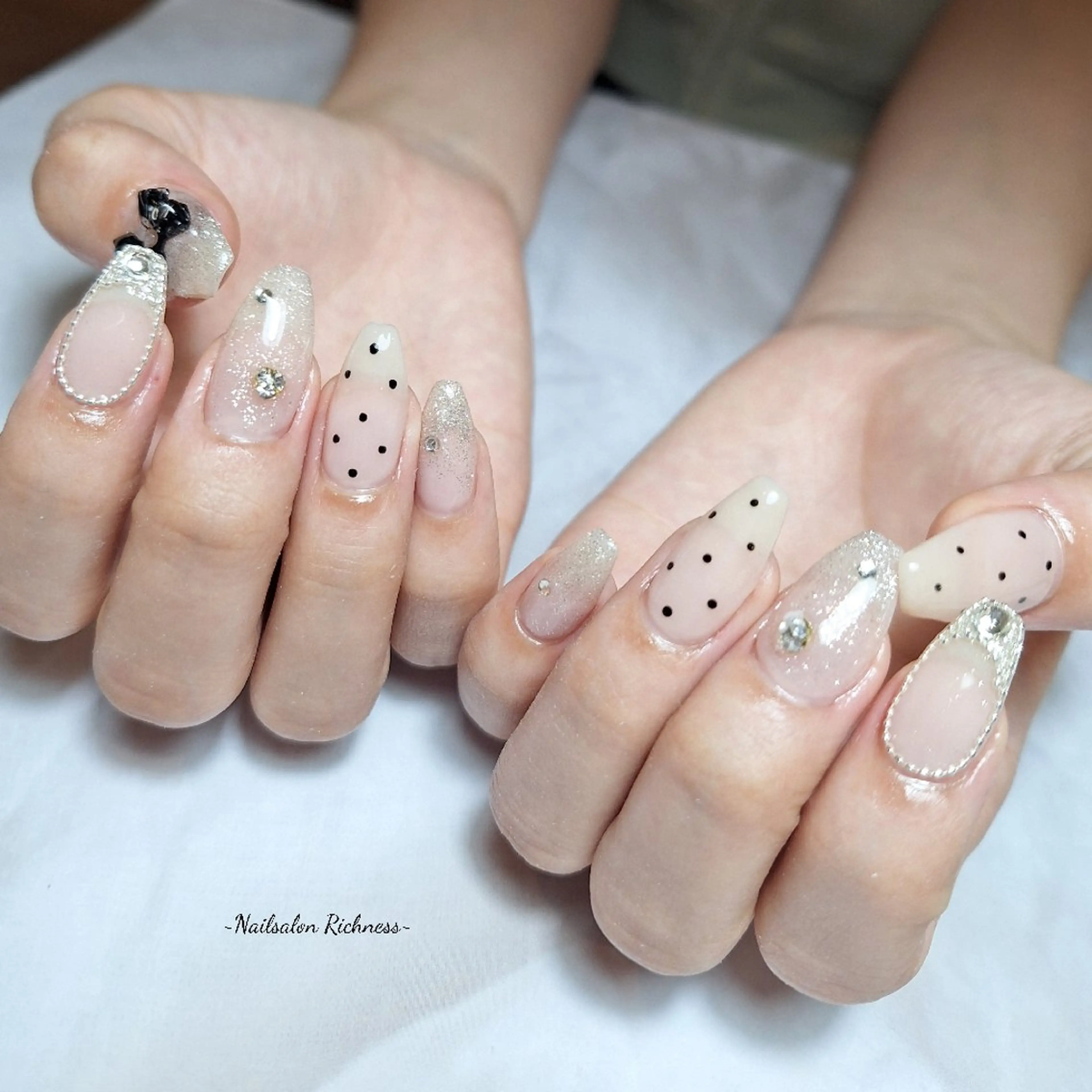 ネイル ハンドネイル I. Yukariのネイルデザイン