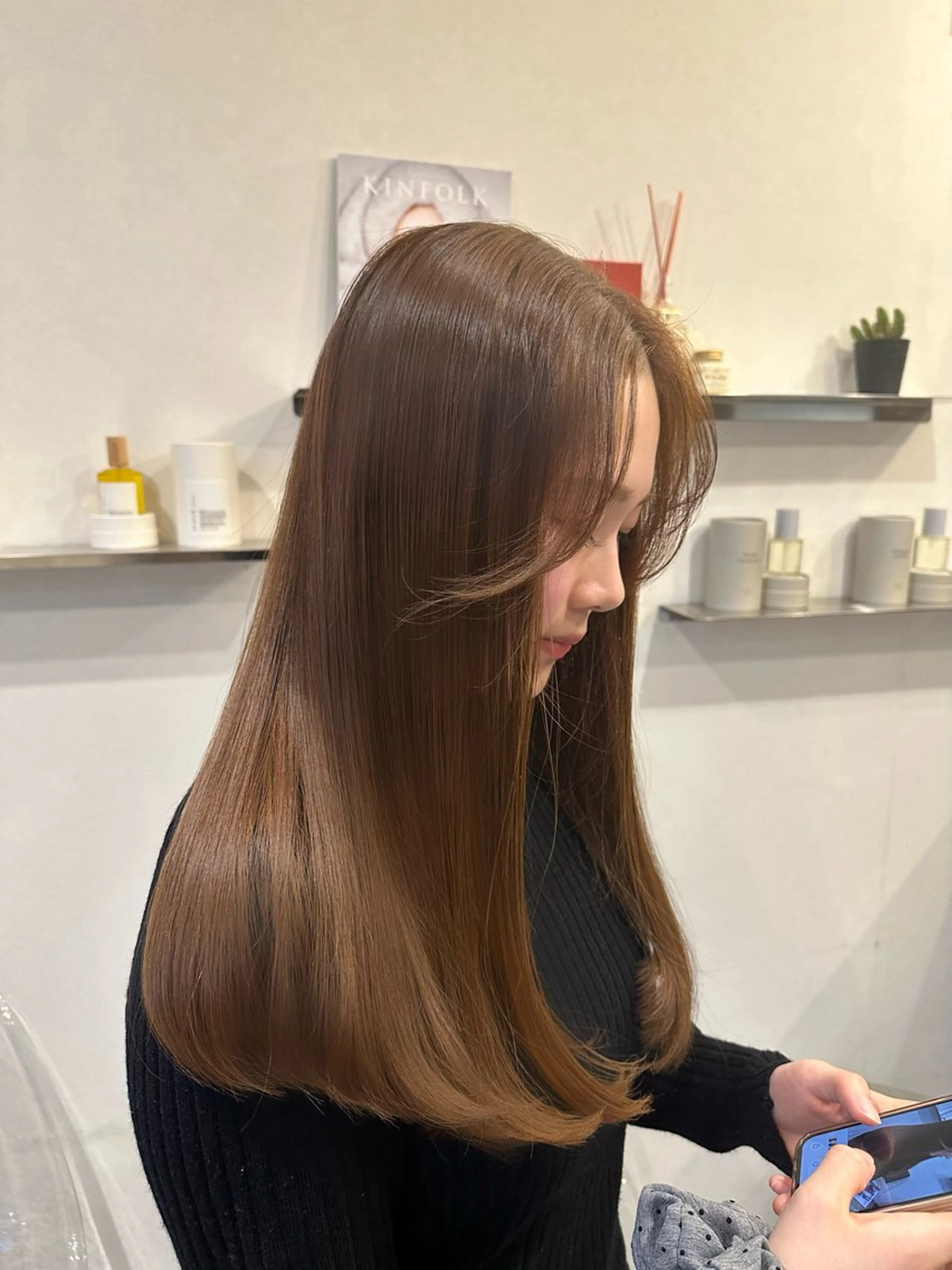 ロング カラー ヘアカラー トリートメント ShowBit ／mioのヘアスタイル