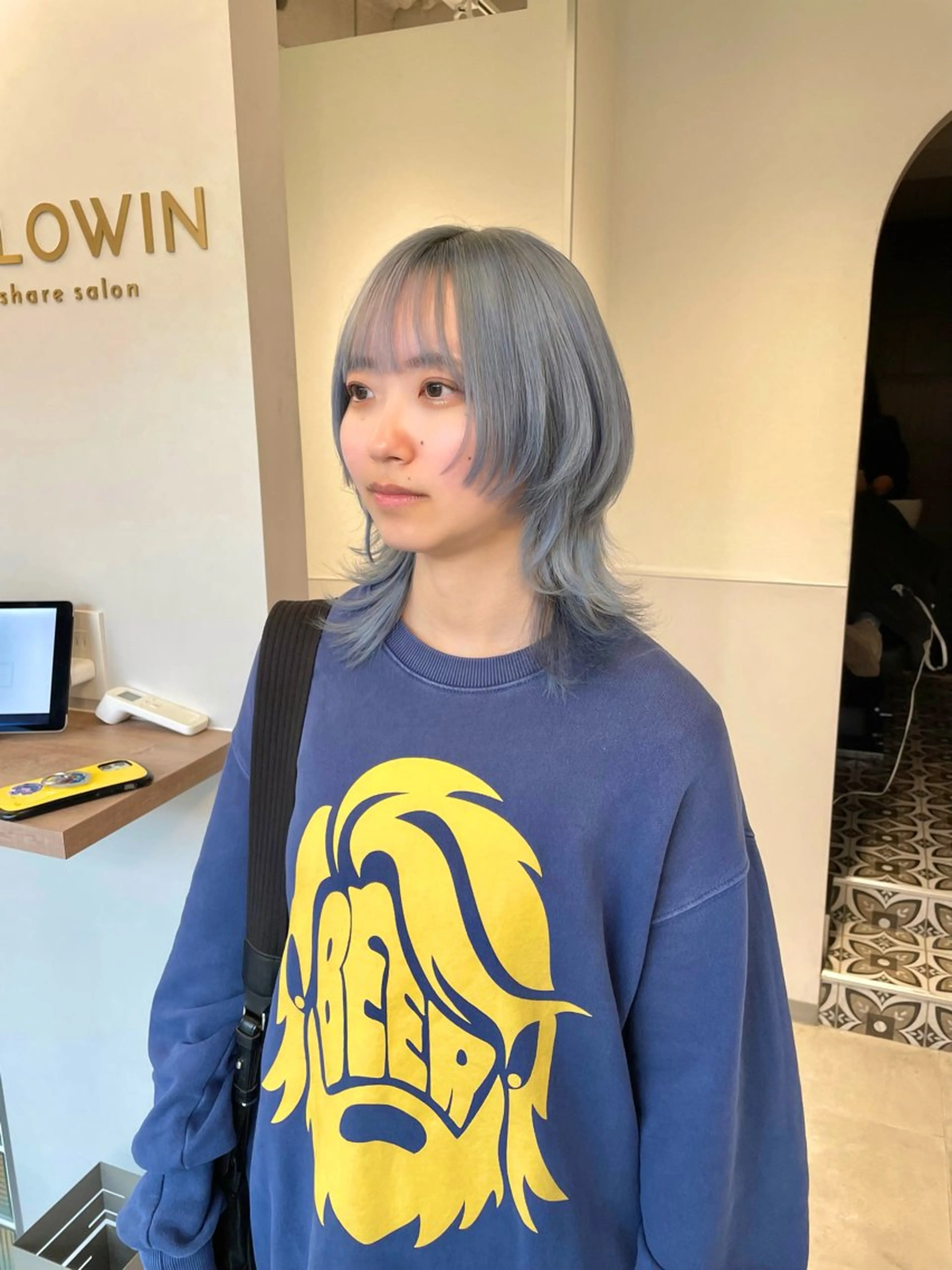 ミディアム カラー ブルーカラー ウルフカット カット ヘアカラー トリートメント 武田 清久のヘアスタイル