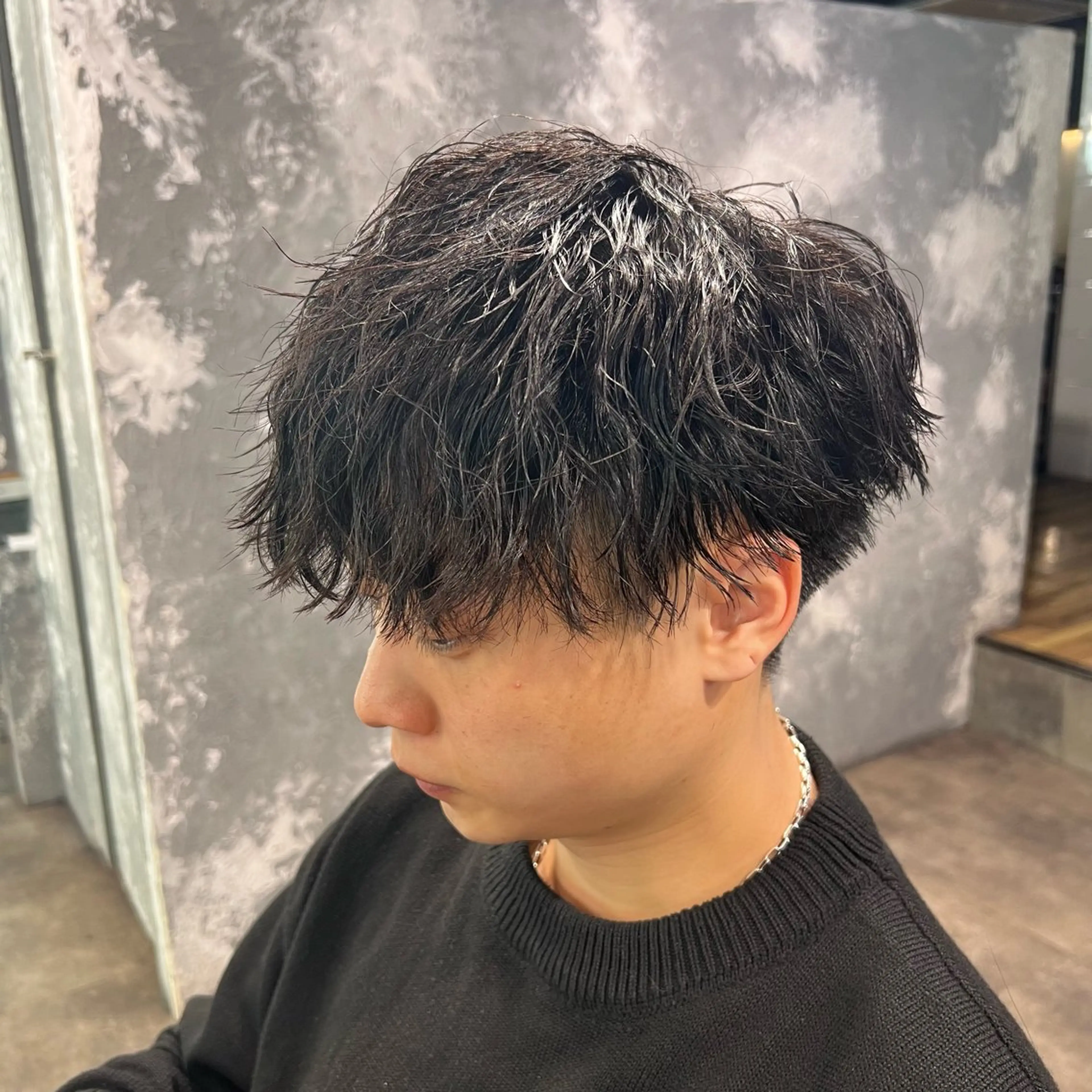 ショート パーマ ヘアアレンジ メンズ キッズ アップバング センターパート マッシュウルフ マッシュ メンズパーマ 🥣大人っぽ韓国 スタイル🥣アヤノのヘアスタイル
