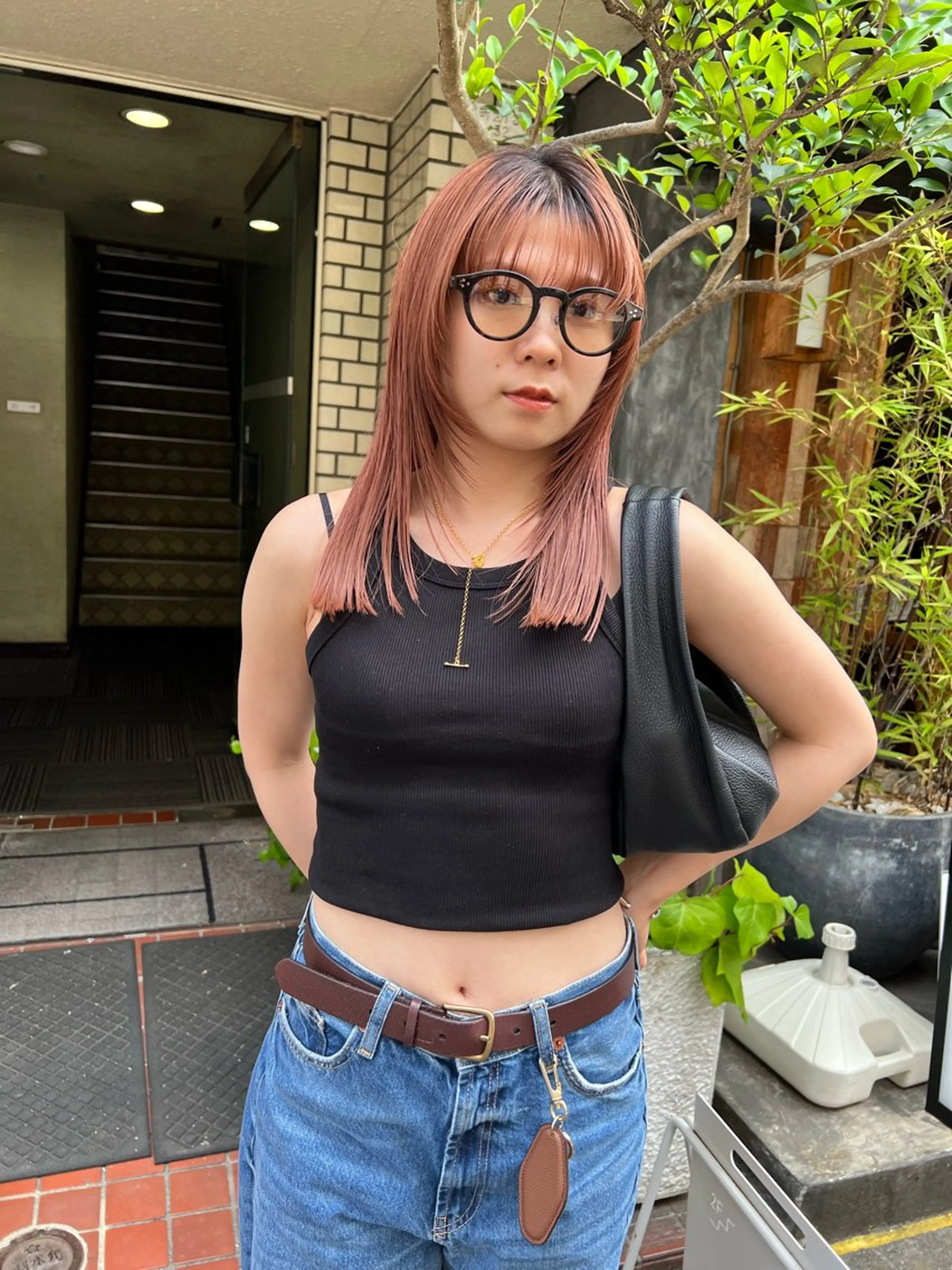 セミロング カラー カット ヘアカラー トリートメント 顔周りレイヤー/韓国 ブリーチminamiのヘアスタイル