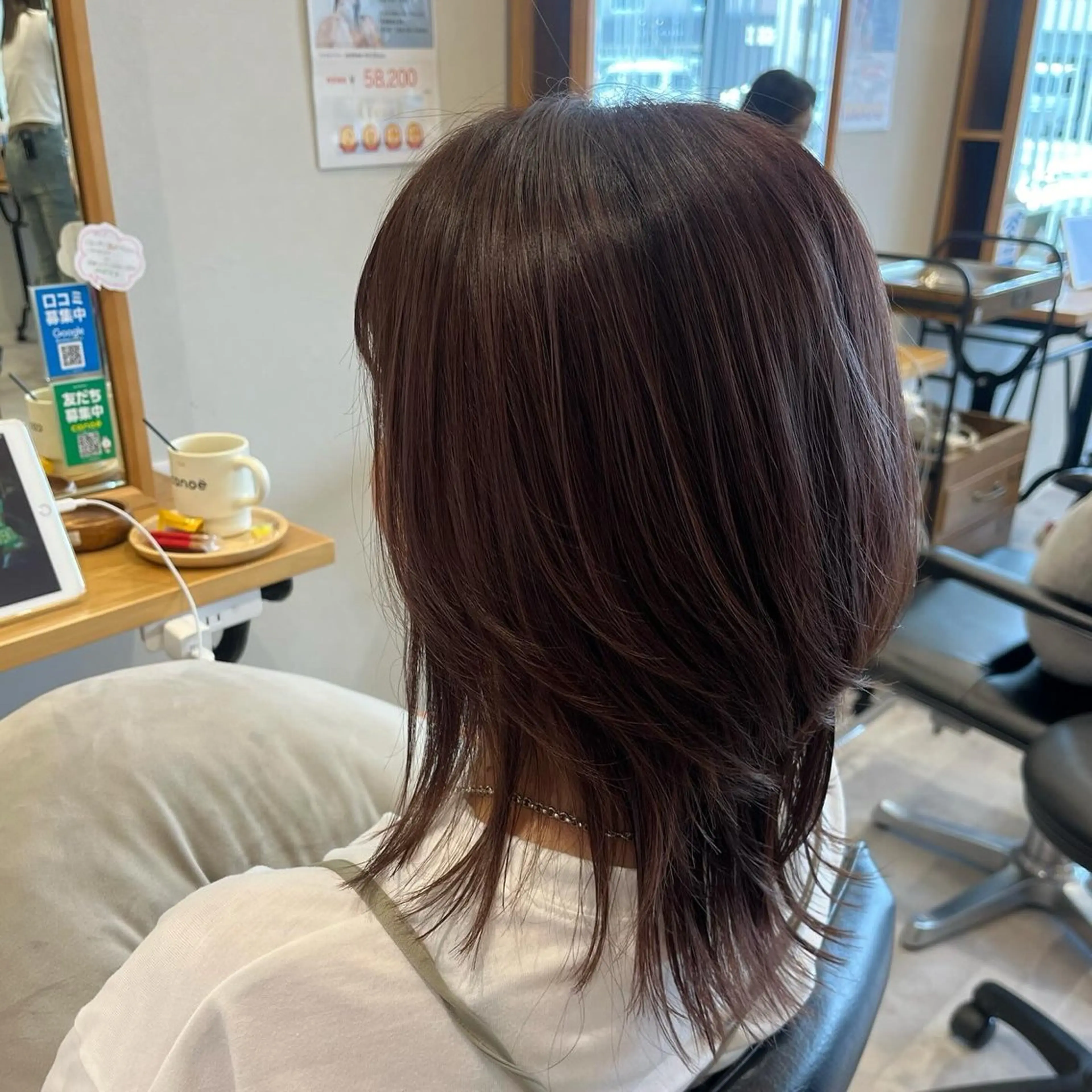 ミディアム うる艶カラー asukaのヘアスタイル