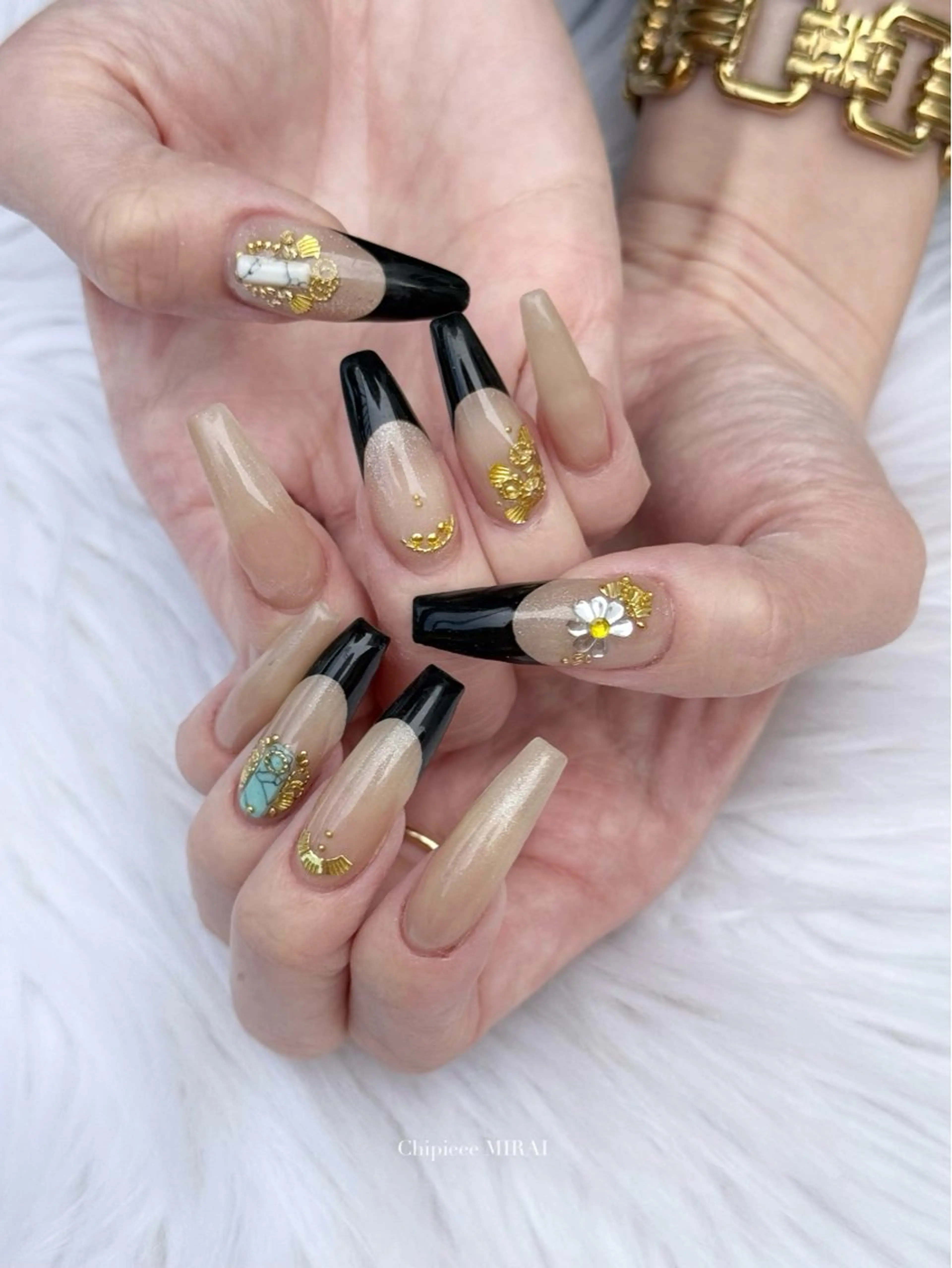 ネイル ハンドネイル Chipieee MIRAIのネイルデザイン