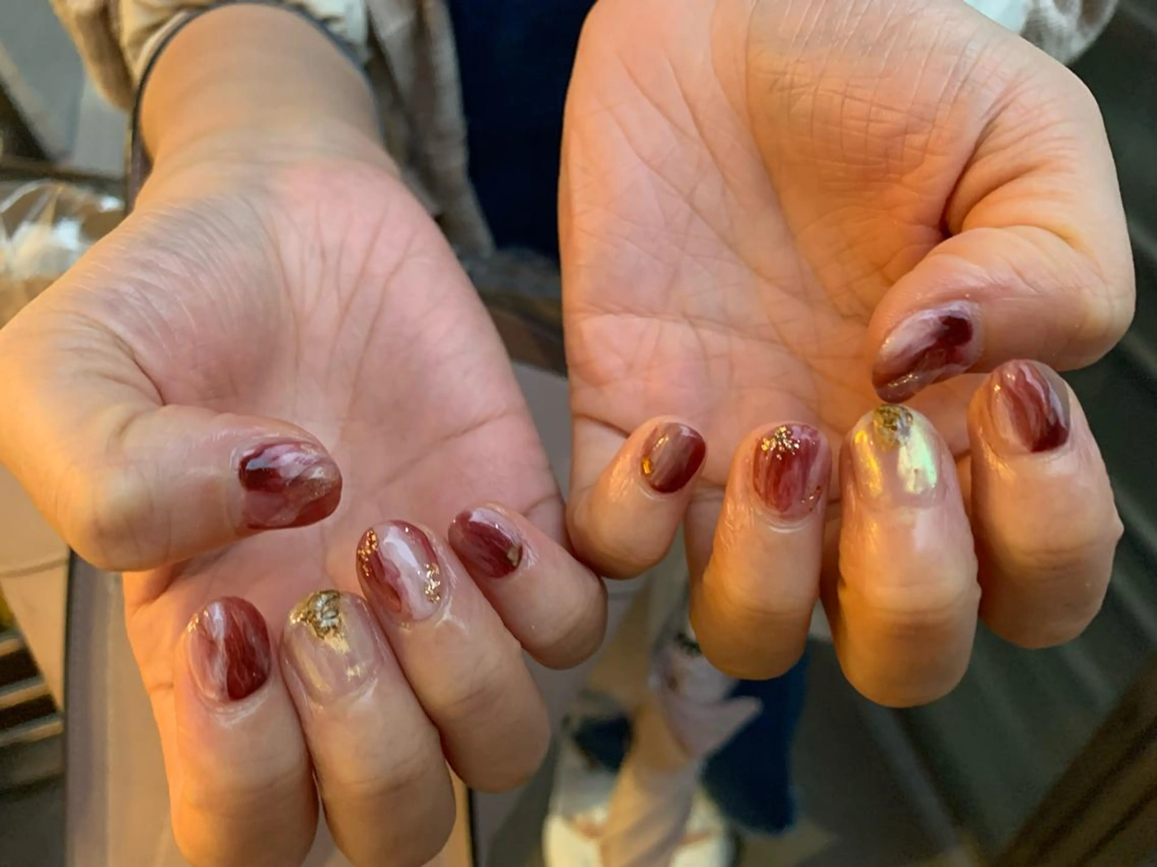 ネイル ニュアンスネイル マキノ ユイのネイルデザイン