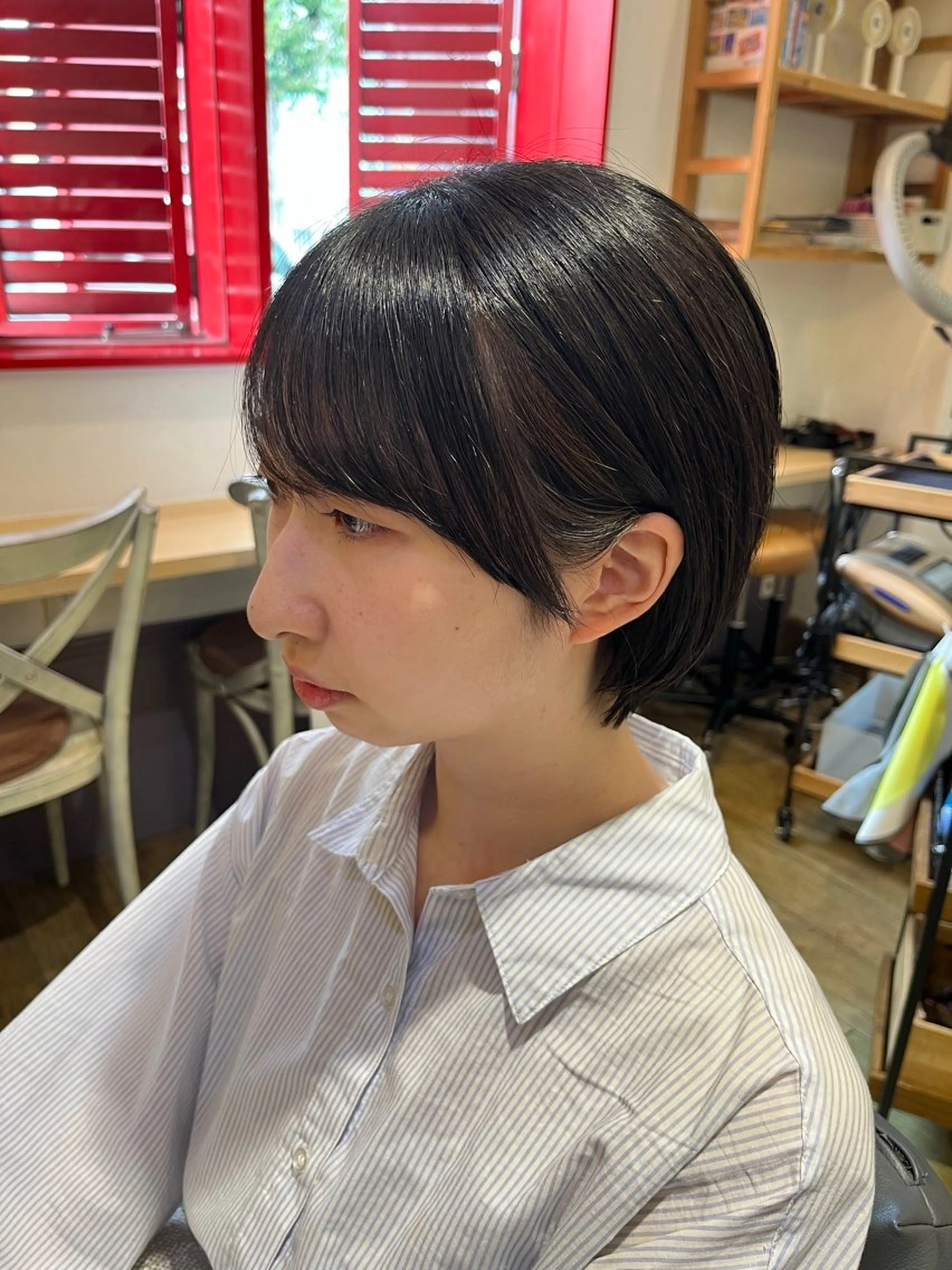ショート カット ショート/ボブ/透明 感カラー/高橋あみのヘアスタイル