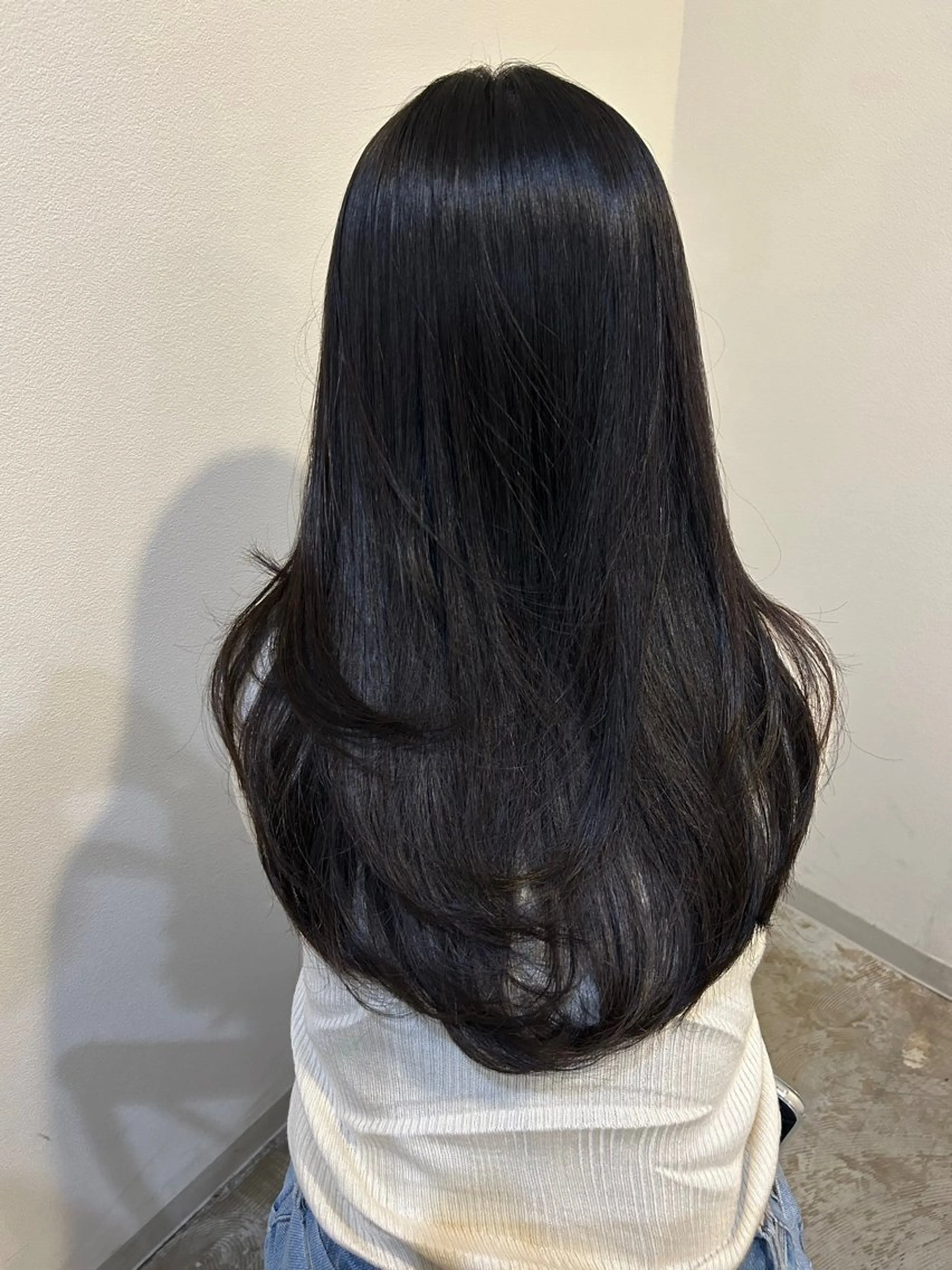 ロング カット 縮毛矯正 トリートメント 小澤 一稀のヘアスタイル