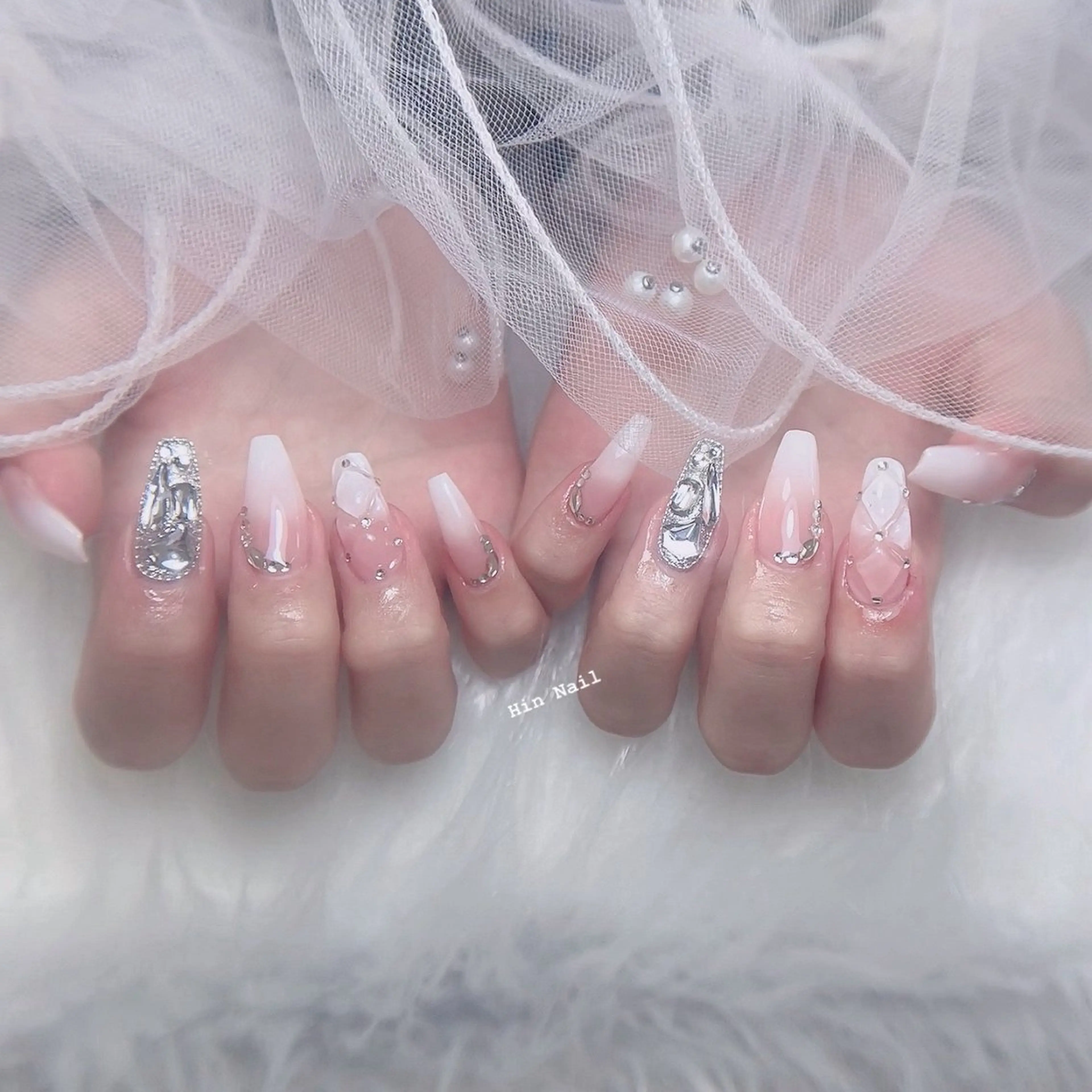 ネイル ハンドネイル HIN NAILのネイルデザイン