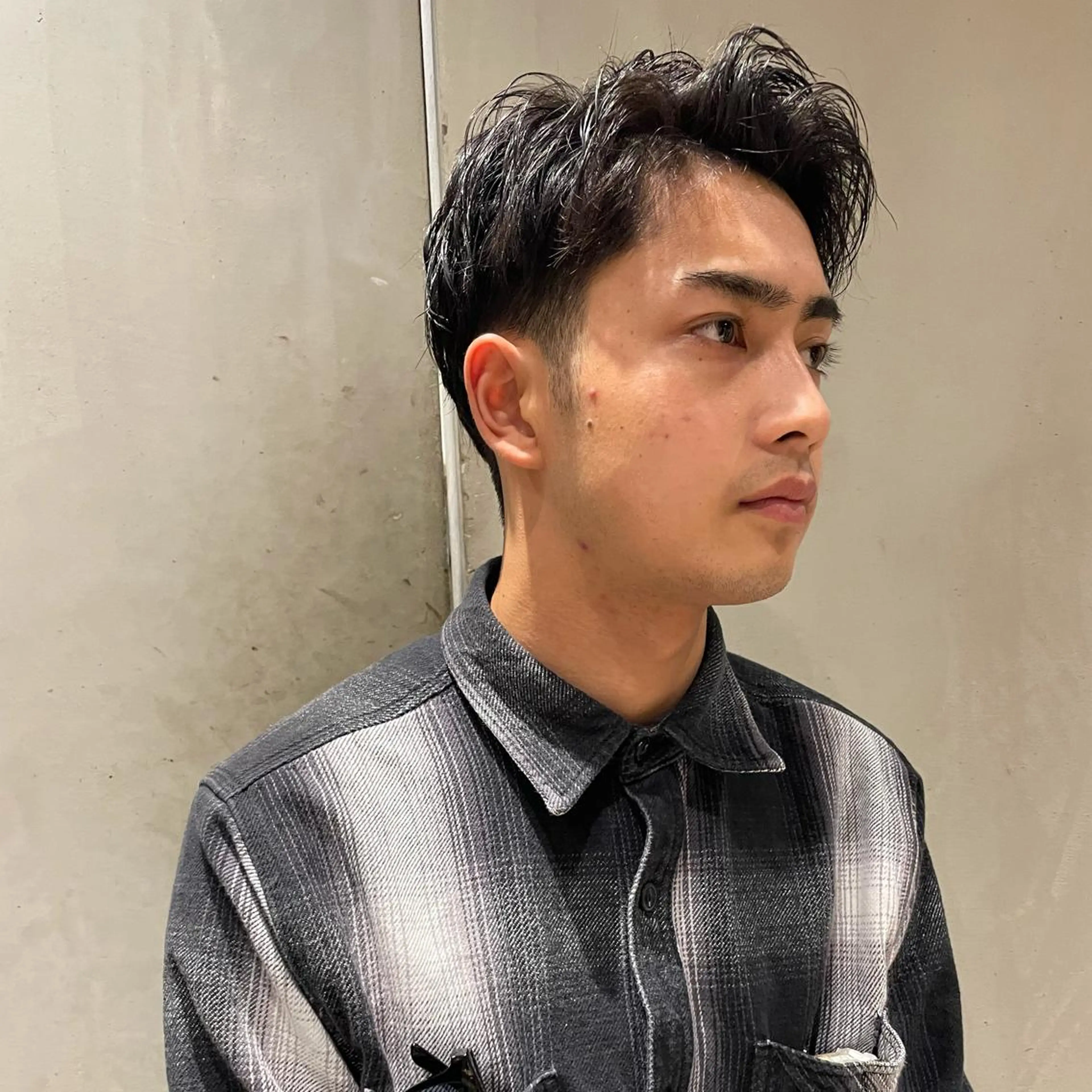 メンズ メンズブリーチ メンズデザインカット フェードカット メンズハイライト メンズハイトーン カット 🌈圧倒的デザイン パーマ　関和希のヘアスタイル