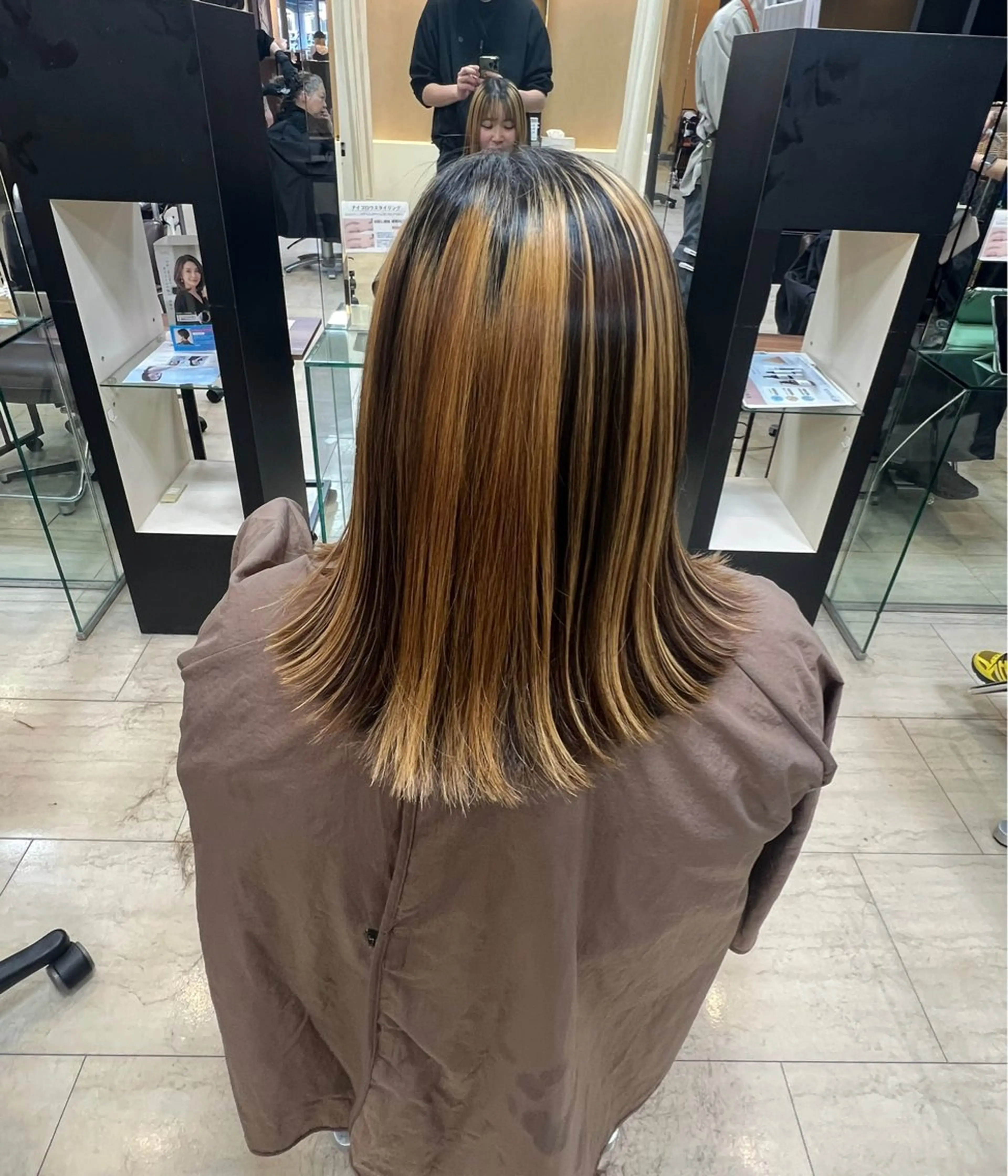 ミディアム 秋山 空澄のヘアスタイル