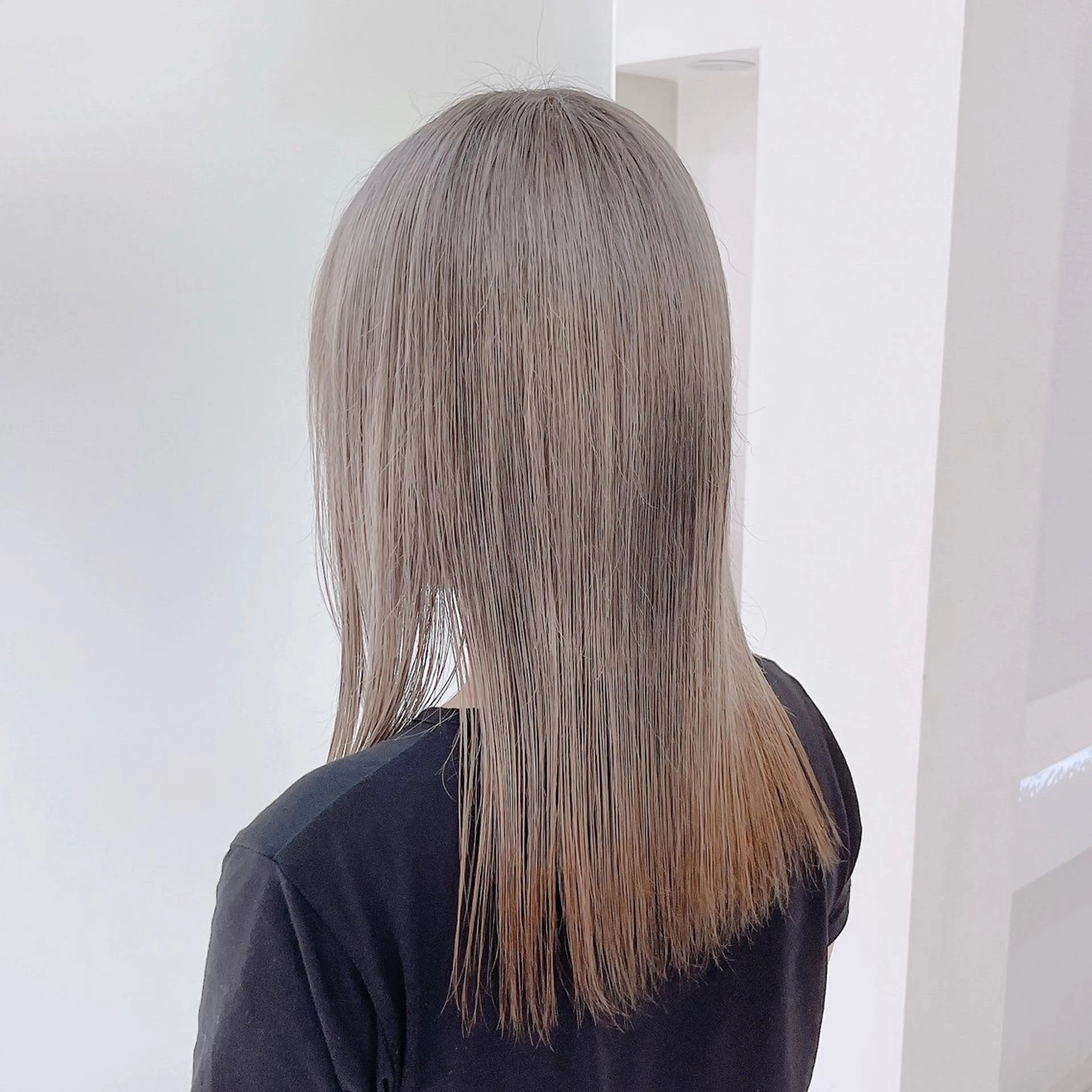 ミディアム カラー カット ヘアカラー 東出 レイ🕊のヘアスタイル