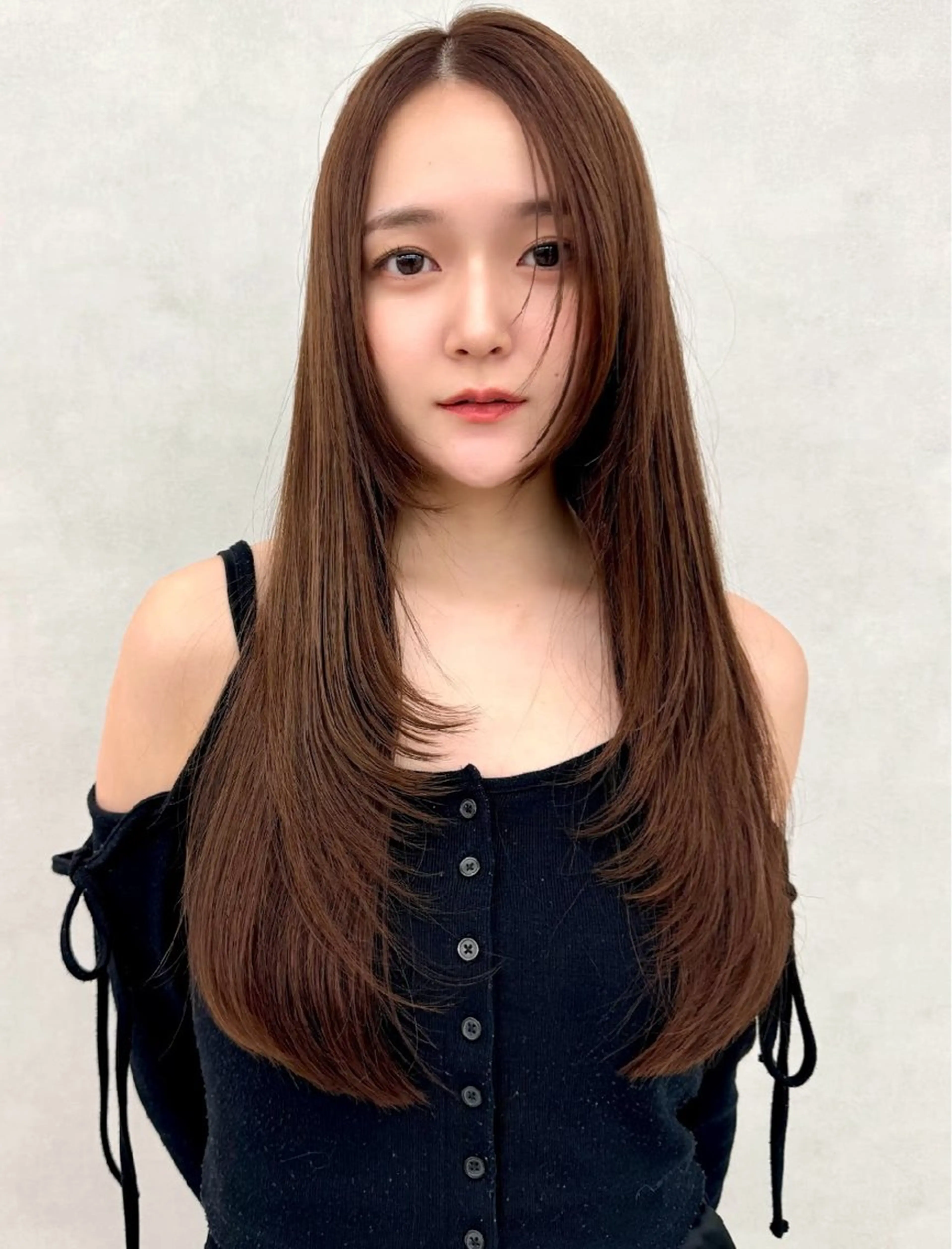 ロング カラー ✨艶カラーと縮毛矯正 🦖しんのすけ🦖のヘアスタイル