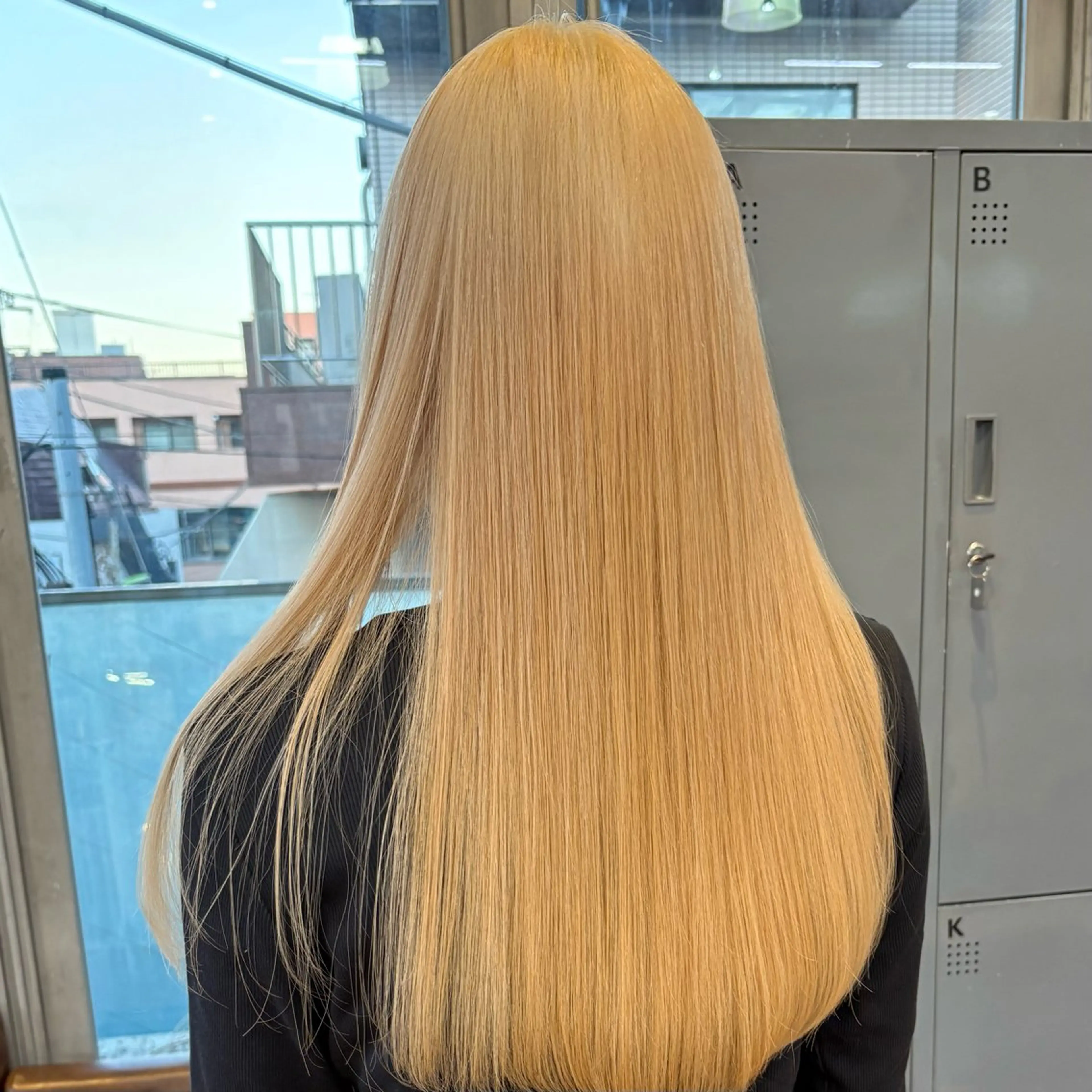 ロング カラー ヘアアレンジ ヘアカラー トリートメント 似合わせハイトーン 🩰/渡邉日向🕊のヘアスタイル