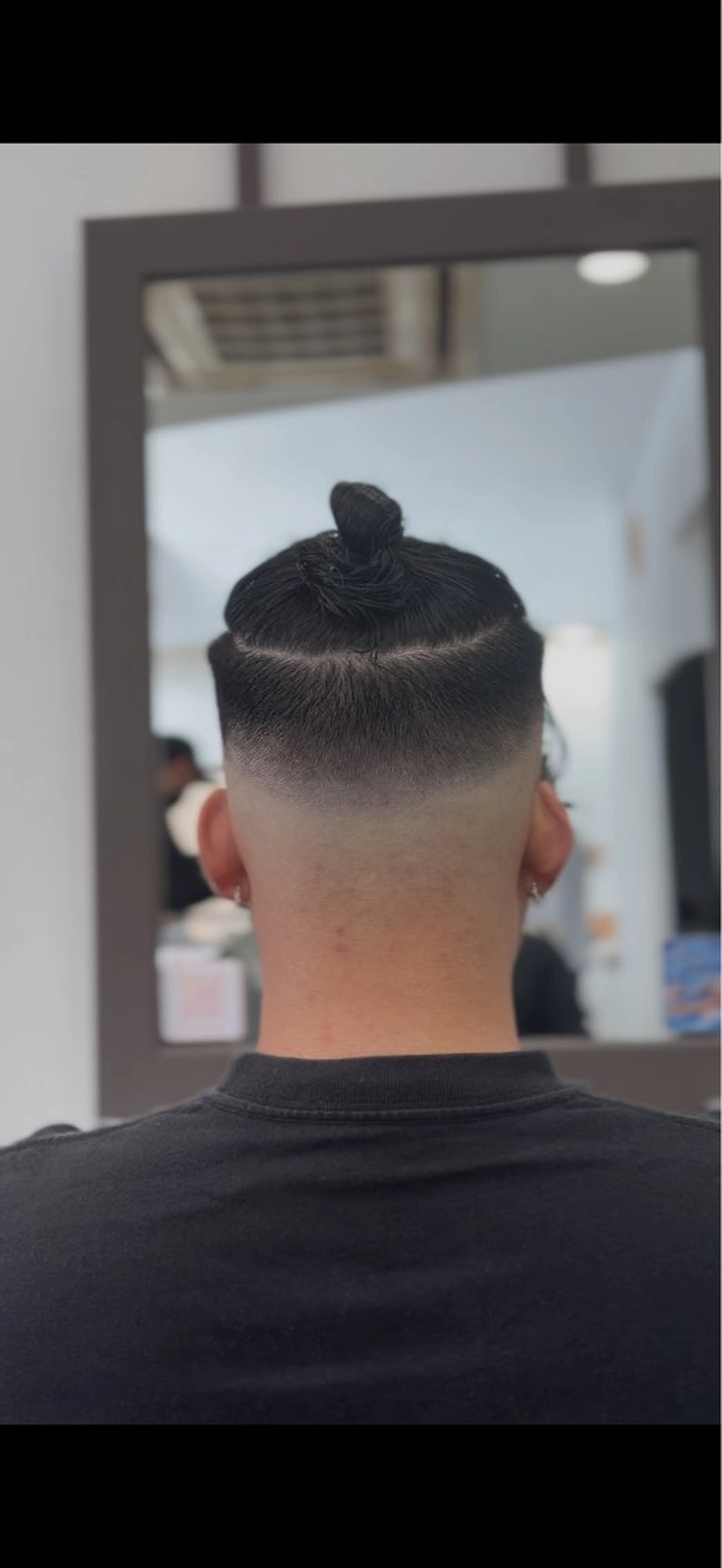 メンズ フェードカット マンバンヘア カット 🔥YUSEI 🔥のヘアスタイル