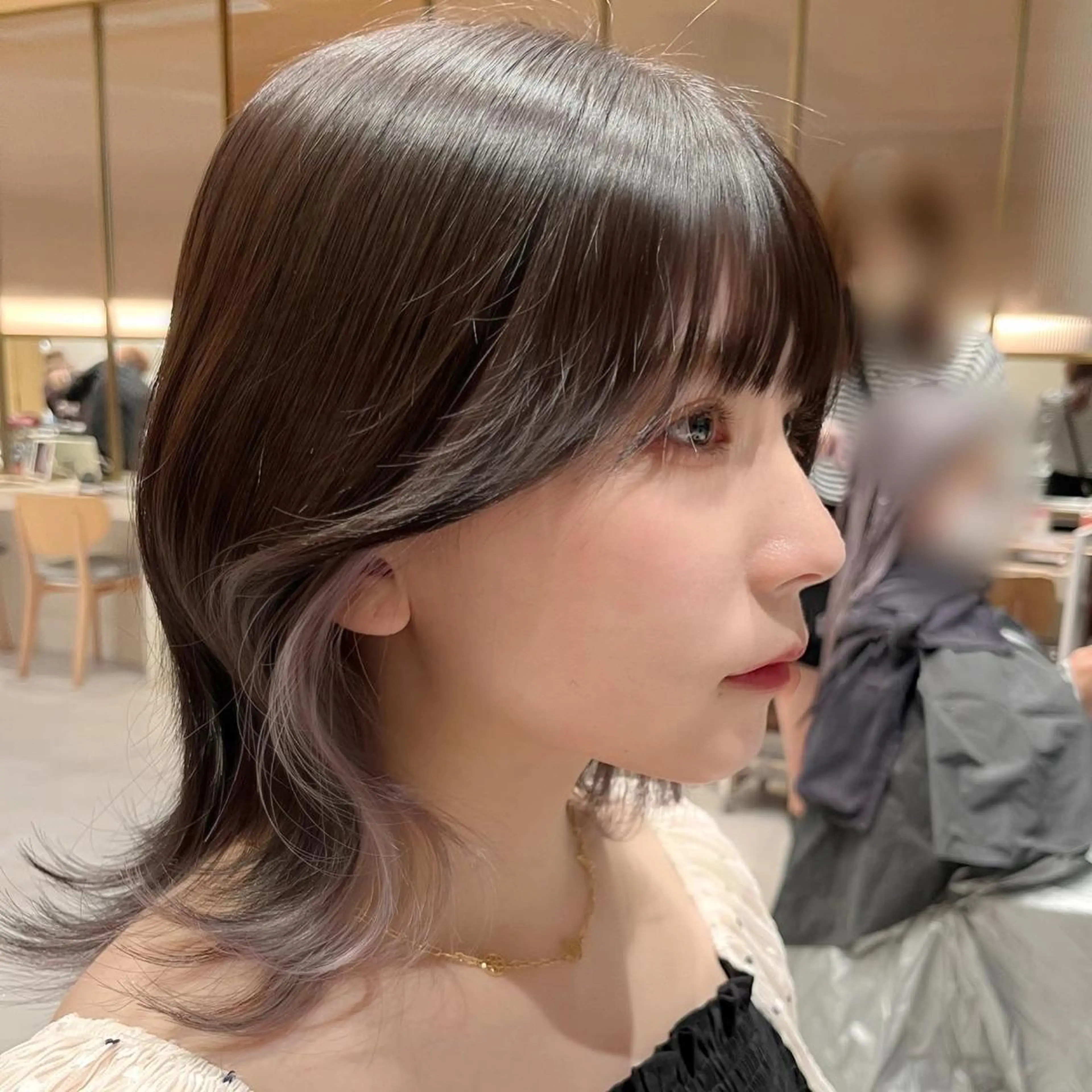 セミロング カラー 赤羽今日子/レイヤー /盛れる顔まわりのヘアスタイル