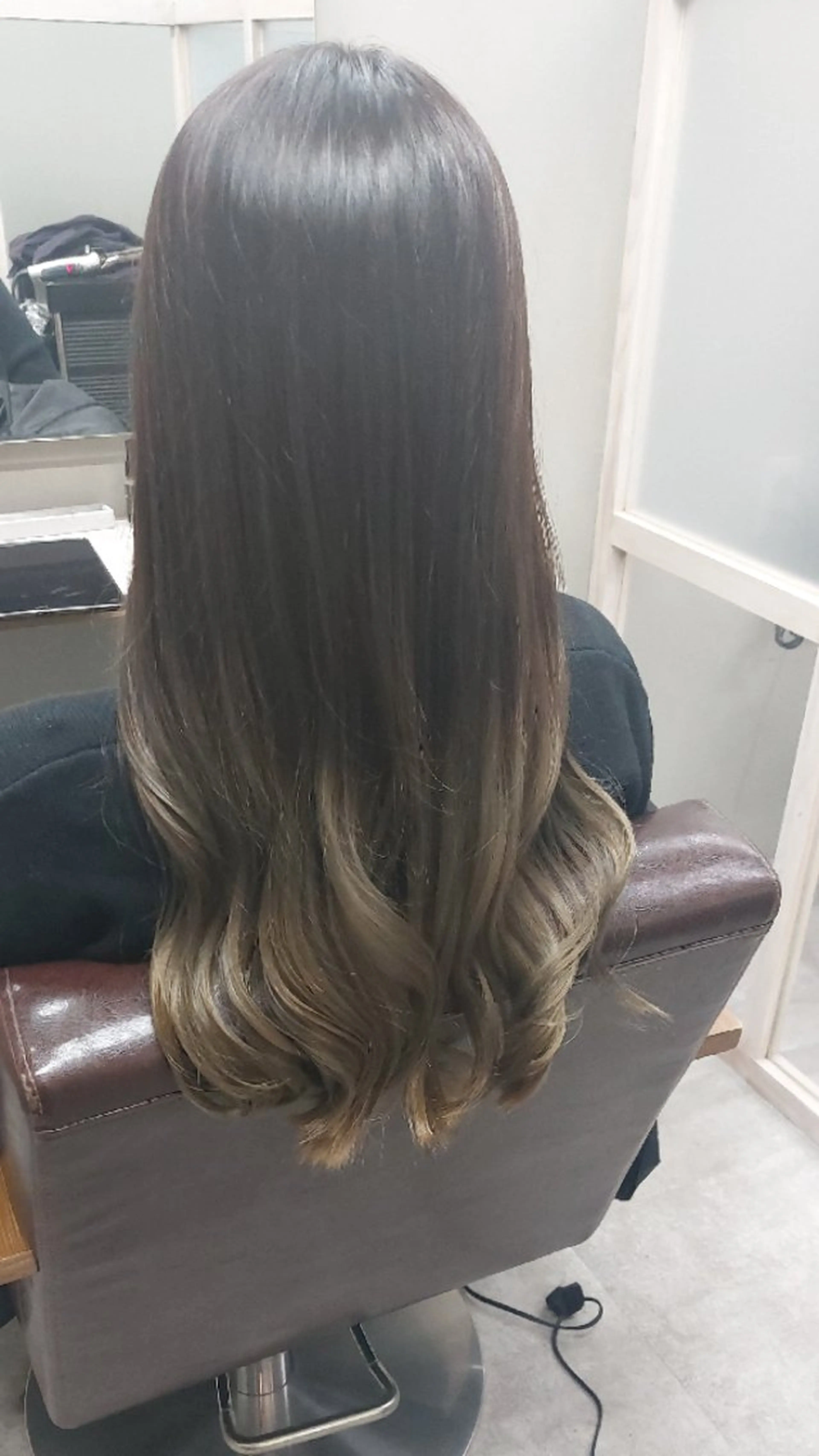 ロング カラー TOCCA　 HARUKA　のヘアスタイル