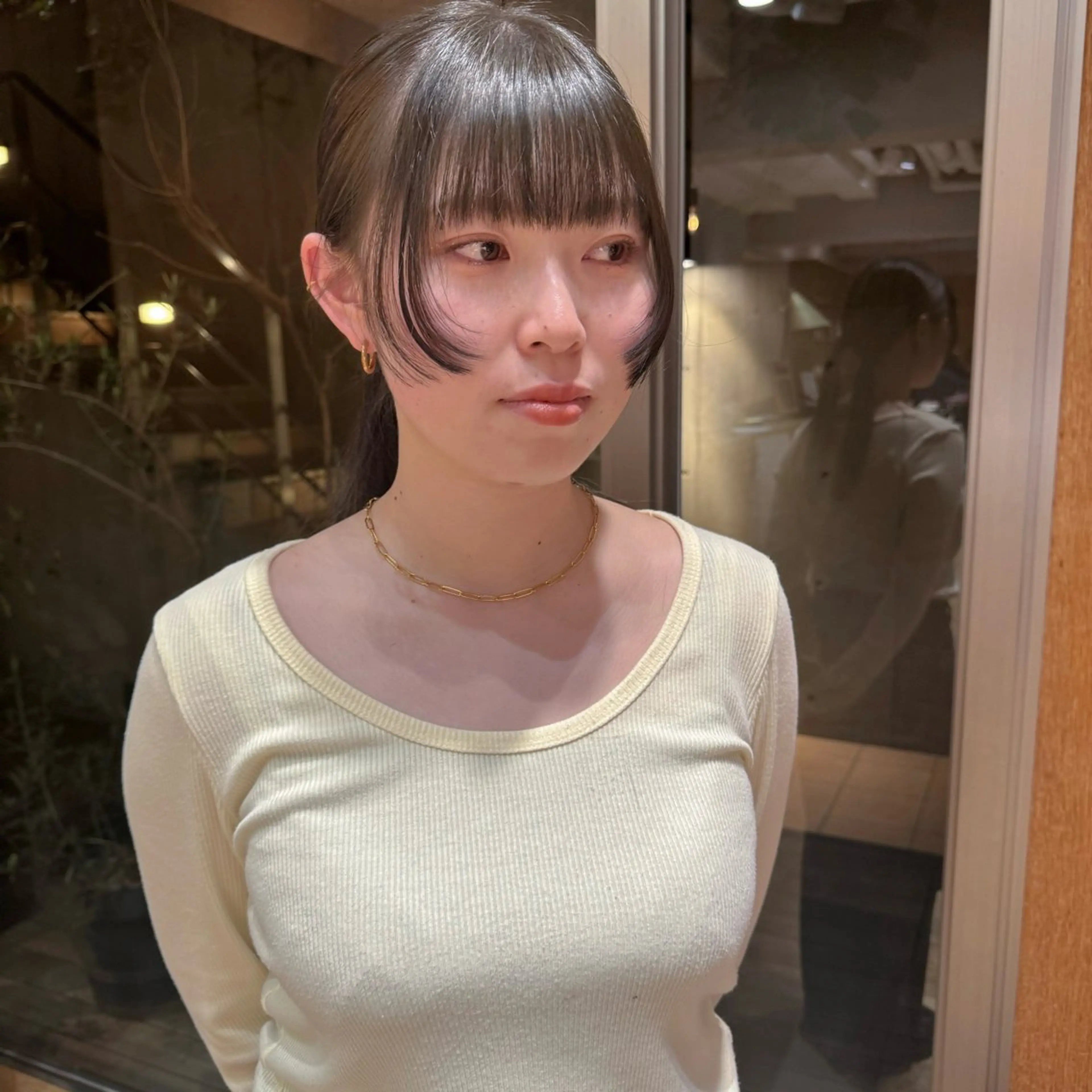 ミディアム カラー カット ヘアカラー 大橋 芽衣のヘアスタイル