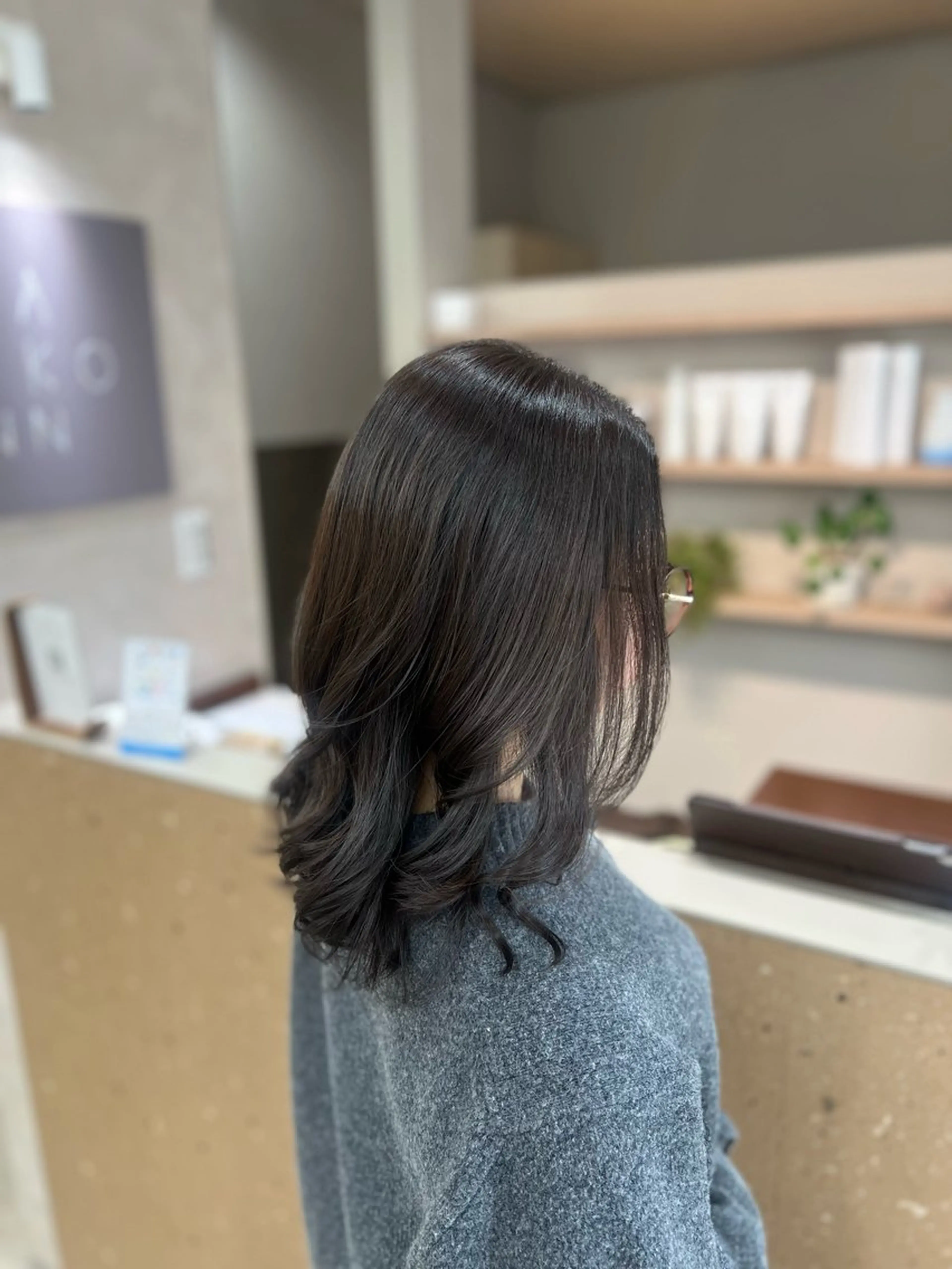 ミディアム カラー 【六本松美容師】 MOEのヘアスタイル