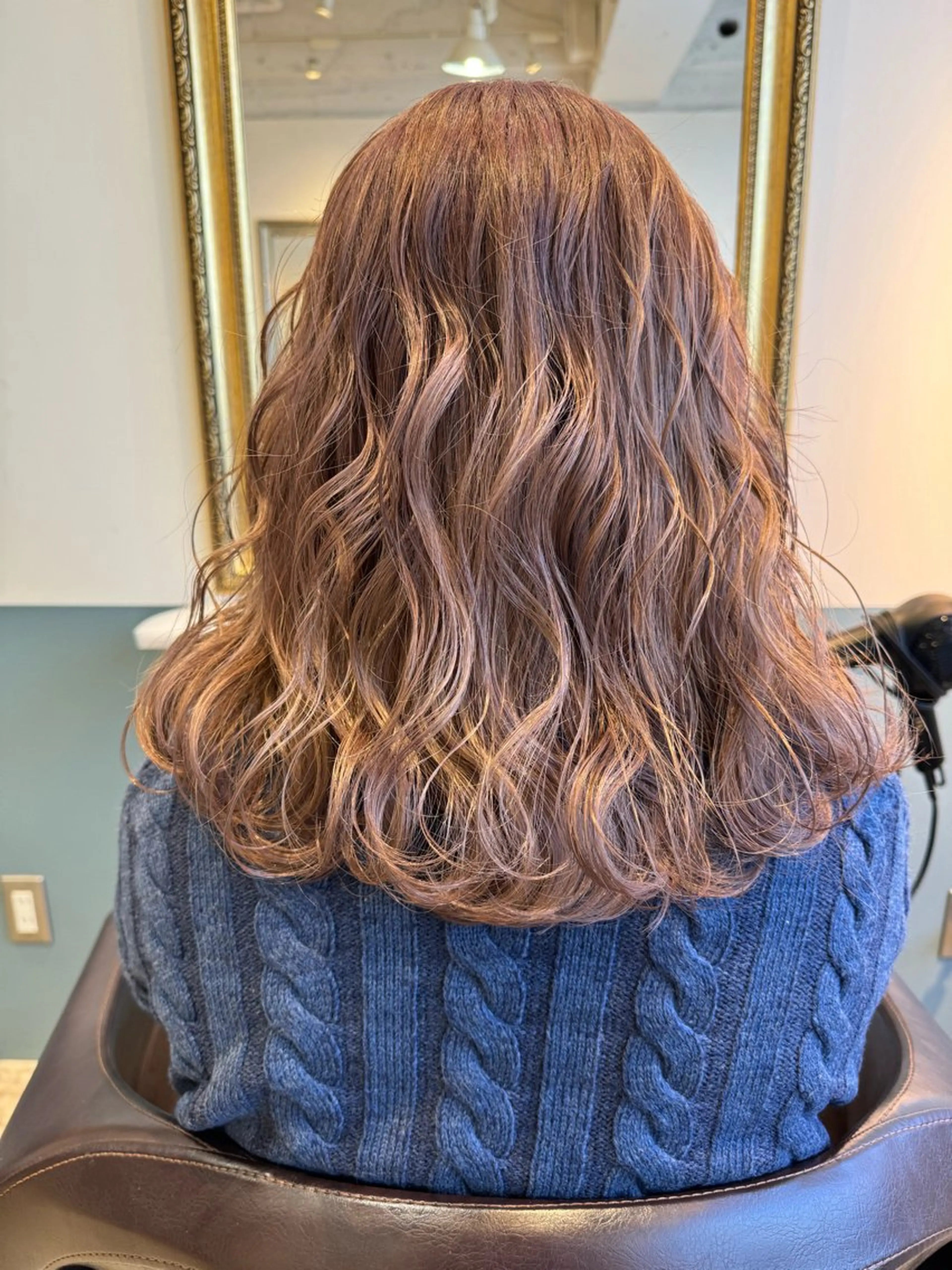 セミロング スタイリスト まことのヘアスタイル