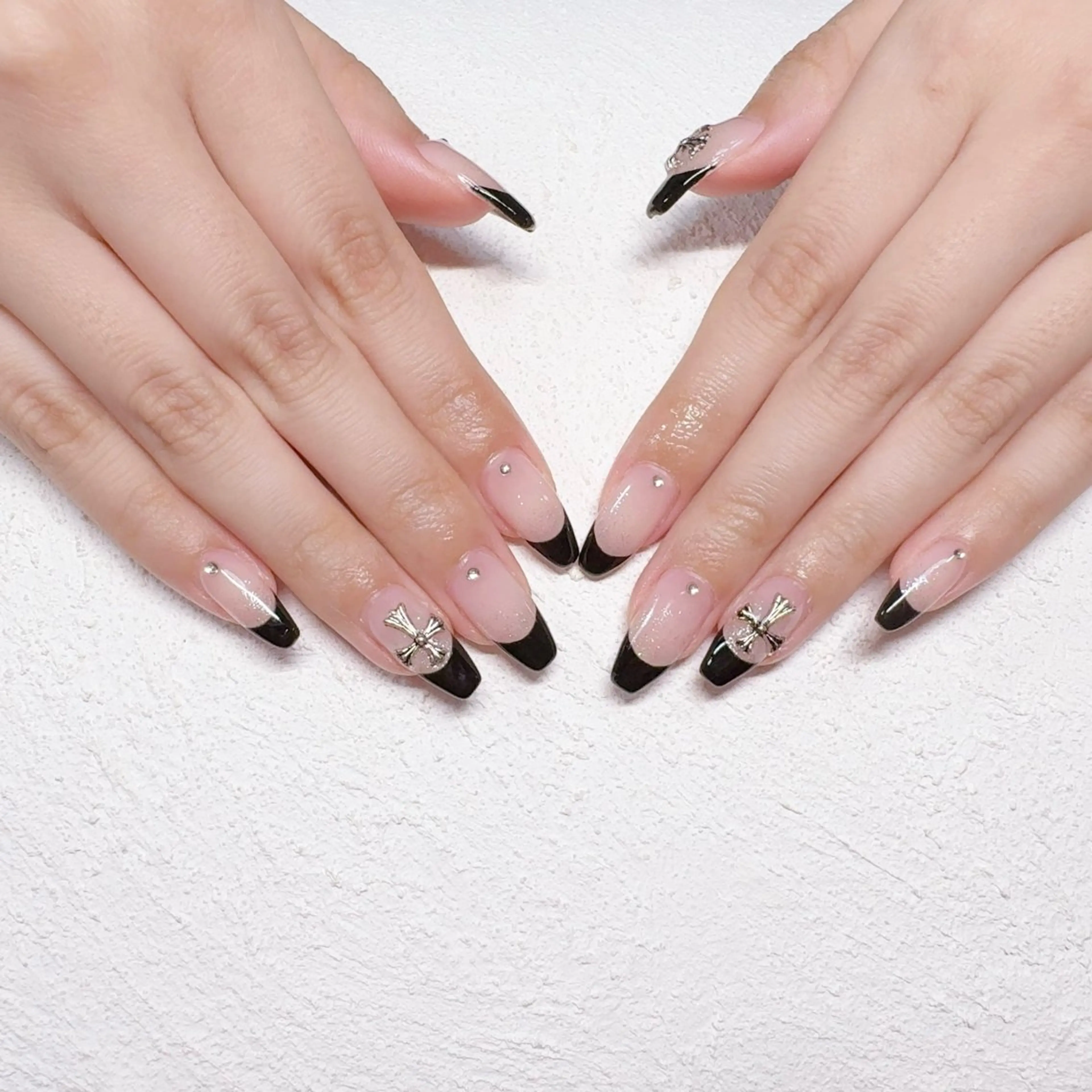 ネイル 持ち込み Regaro i.sのネイルデザイン