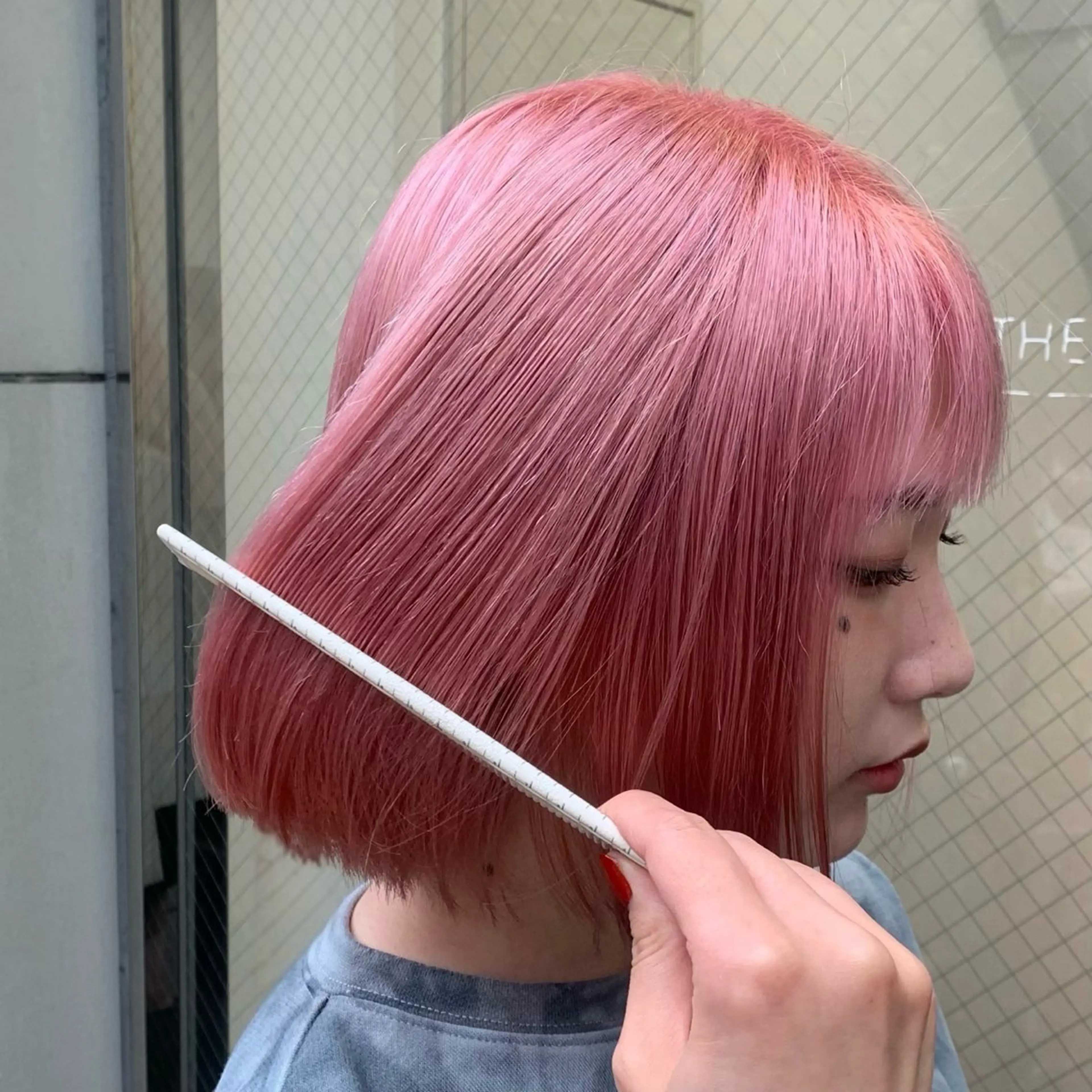 ショート カラー ヘアカラー atelier ittowa所属・久富 紗弓のヘアスタイル