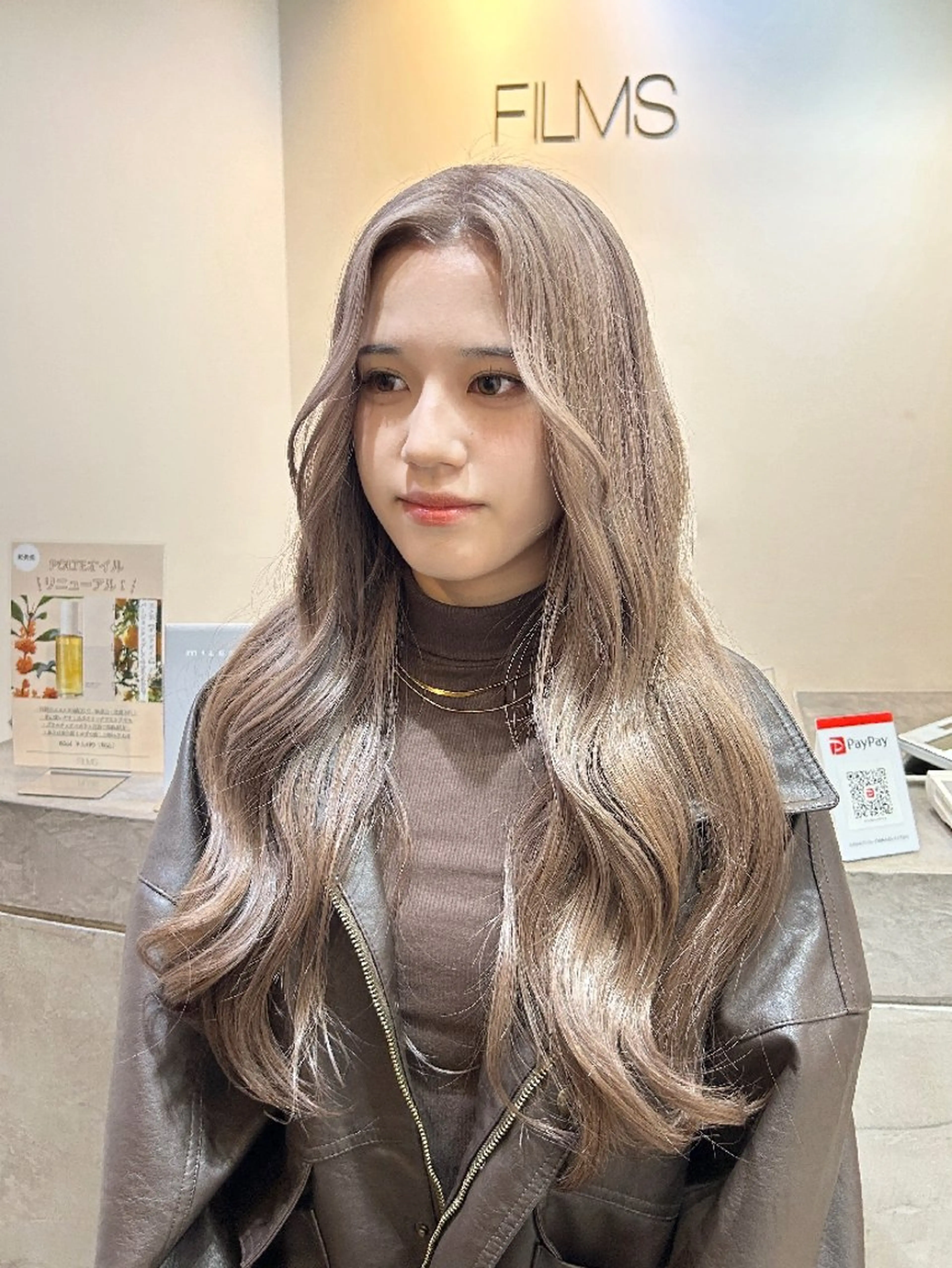 ロング UCHIBORI NAMIのヘアスタイル