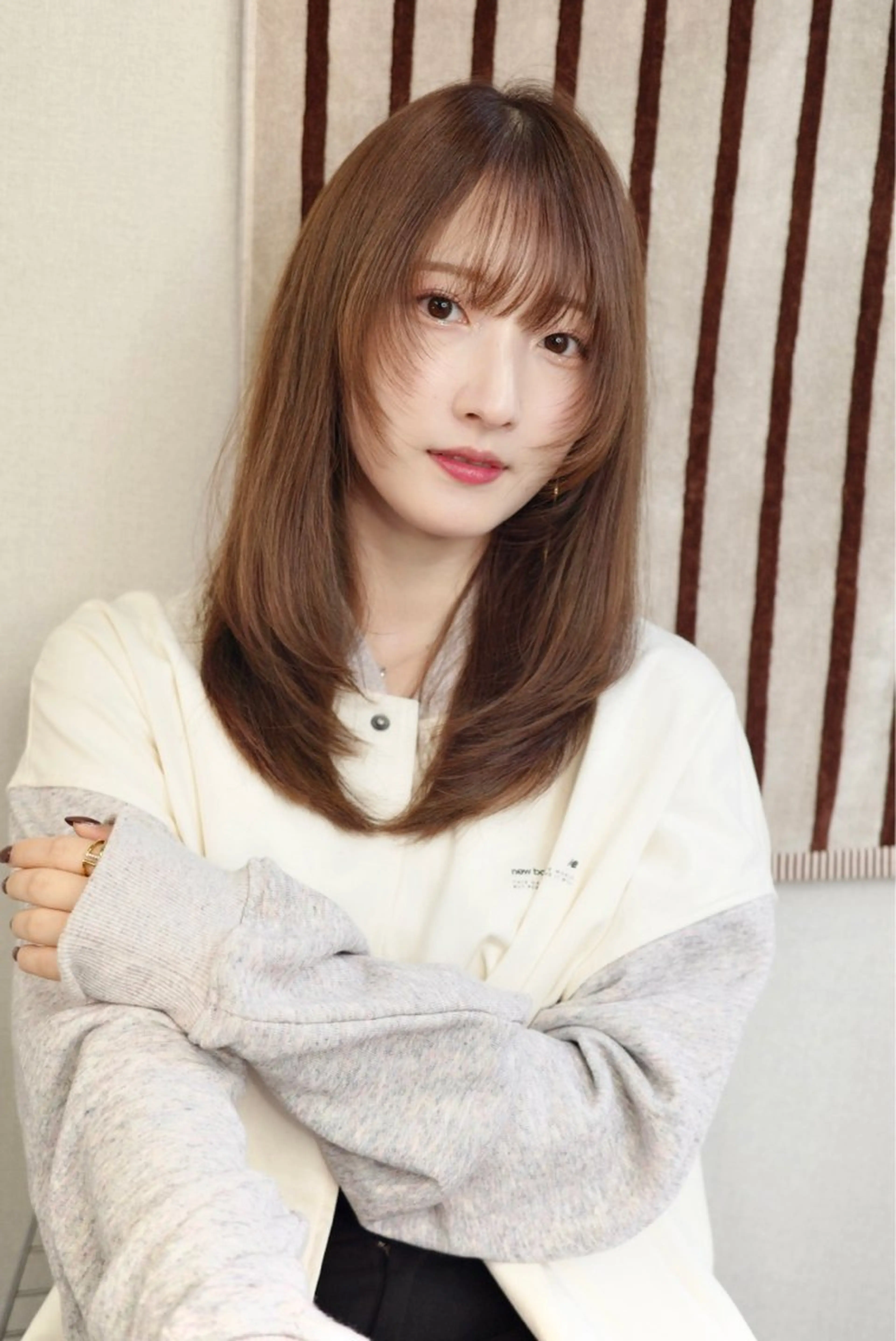 セミロング カラー レイヤーカット ✨上品レディーなヘア スタイルへ✨髙木諒也のヘアスタイル