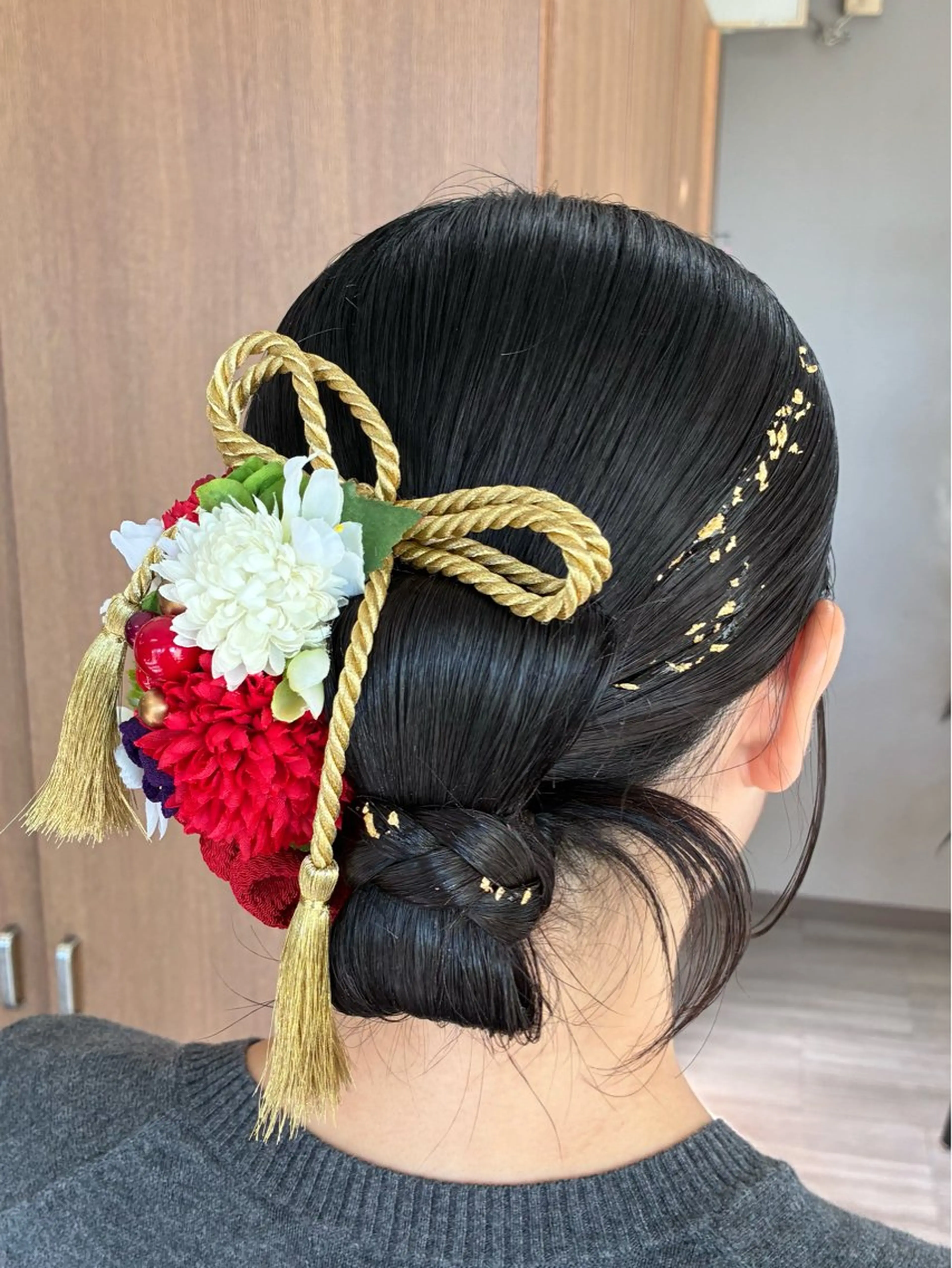 セミロング ヘアアレンジ 成人式 ヘアセット arika もえのヘアスタイル