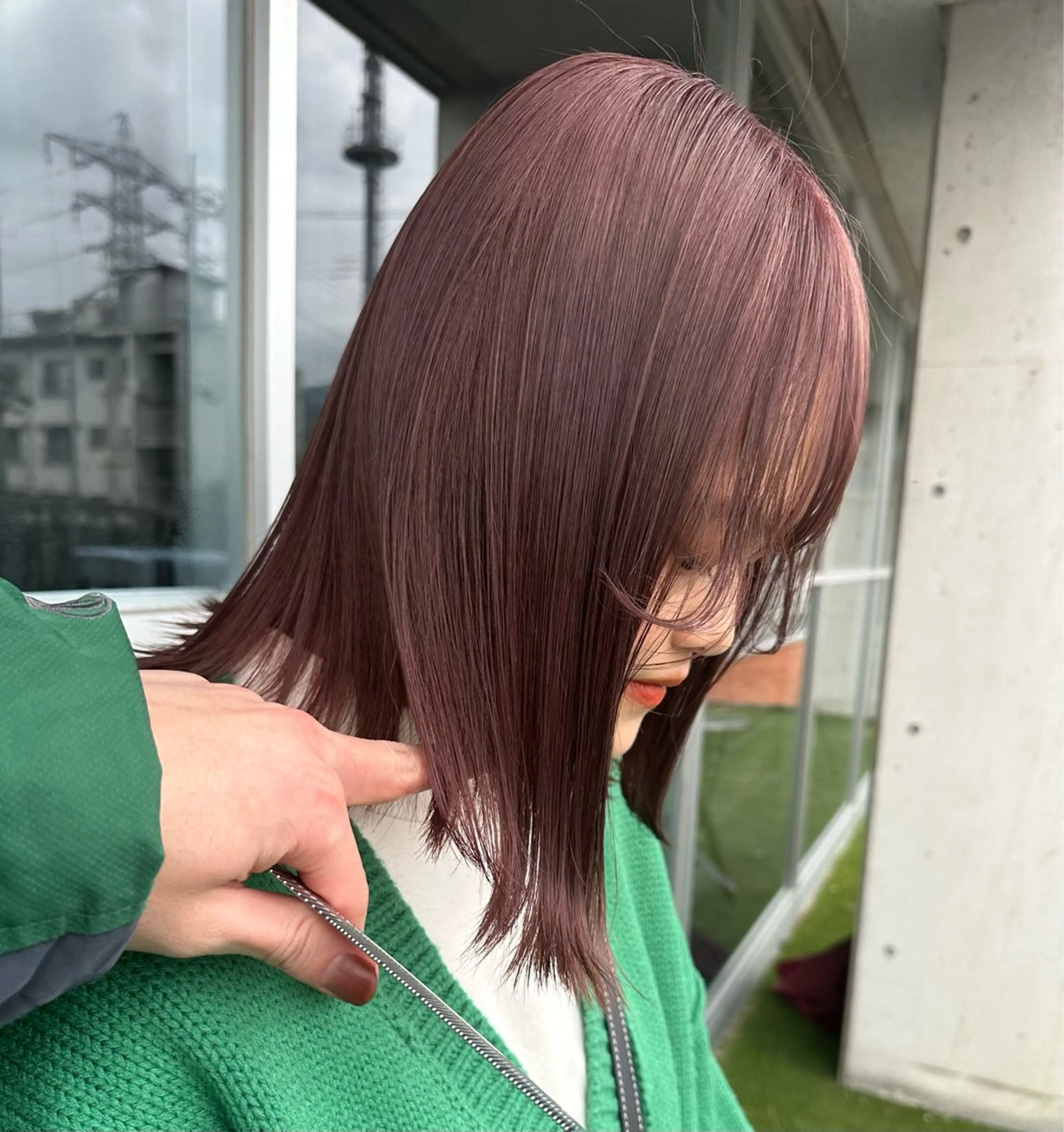 カラー ブラウンカラー ピンクカラー ヘアカラー トリートメント 望月悠夢/ブリーチ、 ミルクティーベージュのヘアスタイル