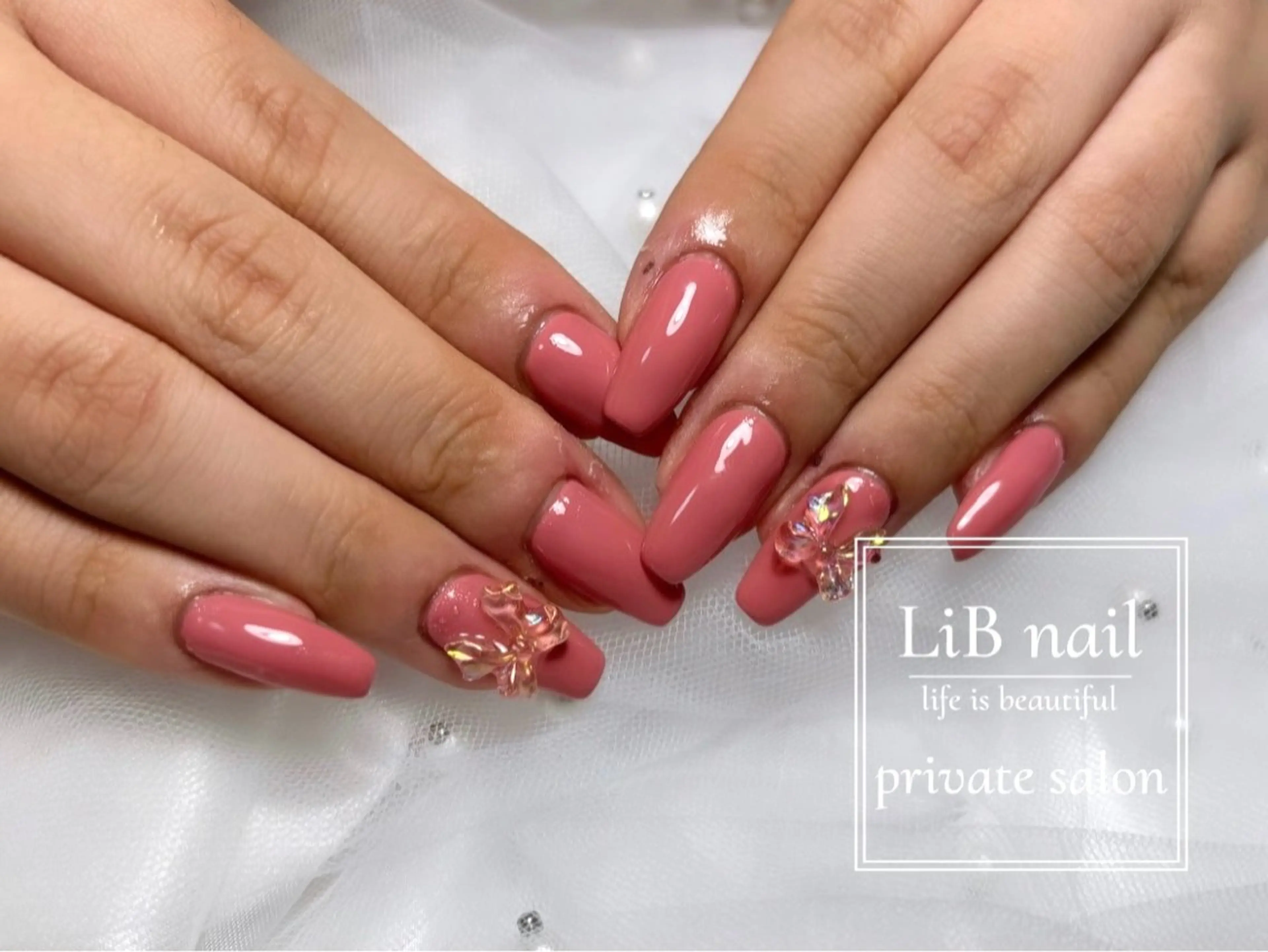ネイル ハンドネイル LiB nailのネイルデザイン
