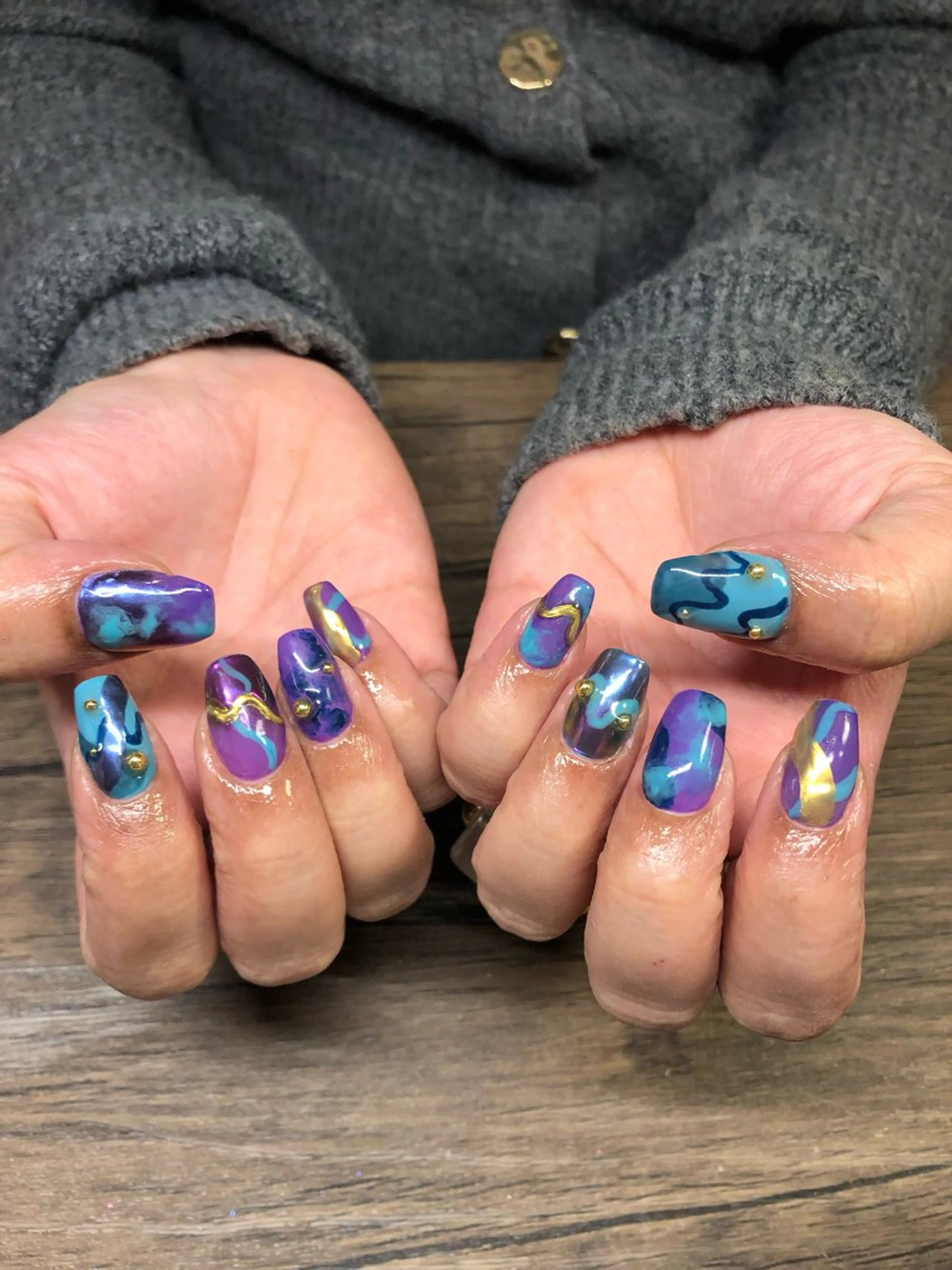 ネイル asumi's nice  nails所属・小西 明日美のネイルデザイン