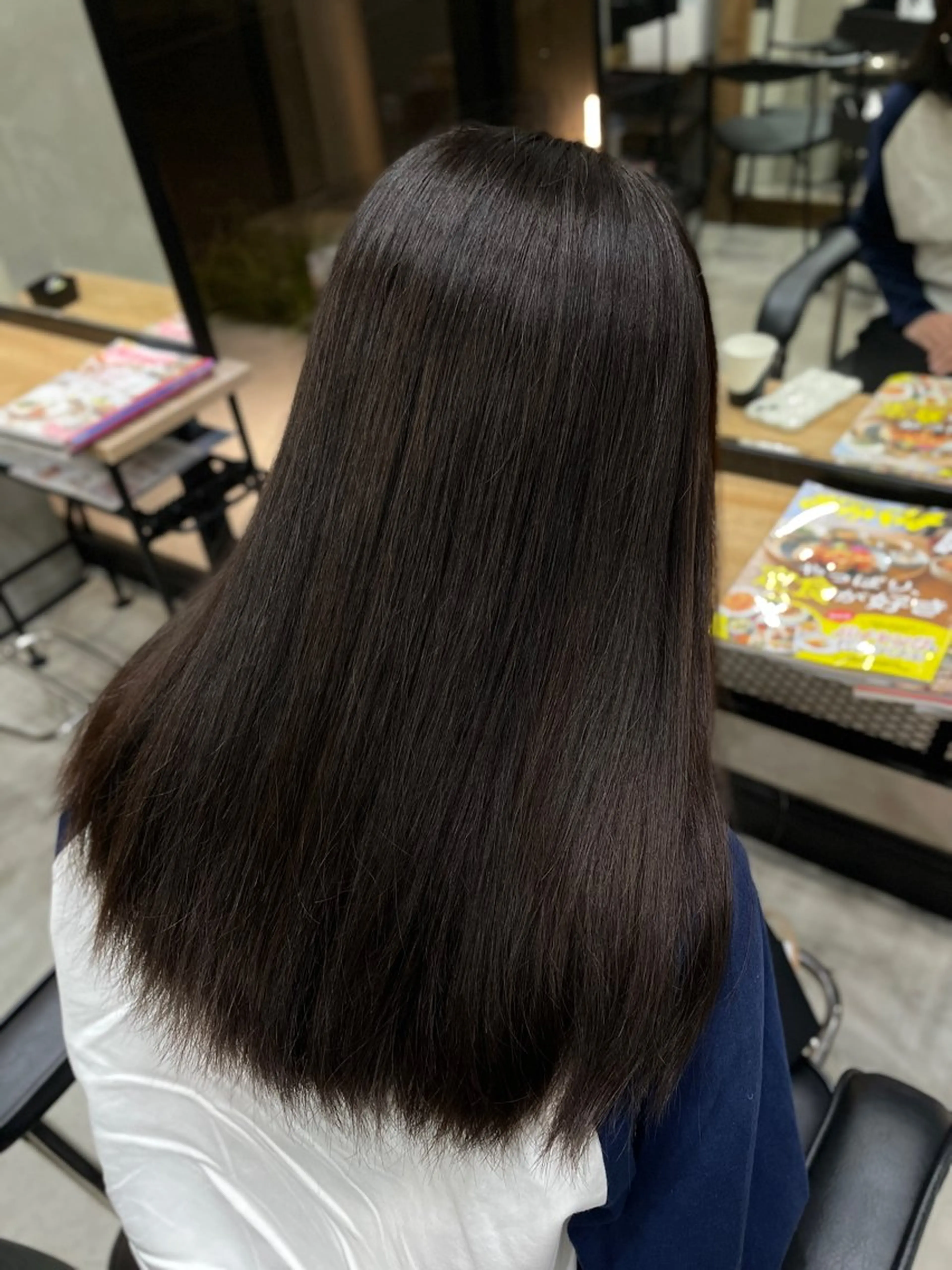 セミロング カラー 黒髪 ナチュラルブラック ヘアカラー La fith/ Renoのヘアスタイル