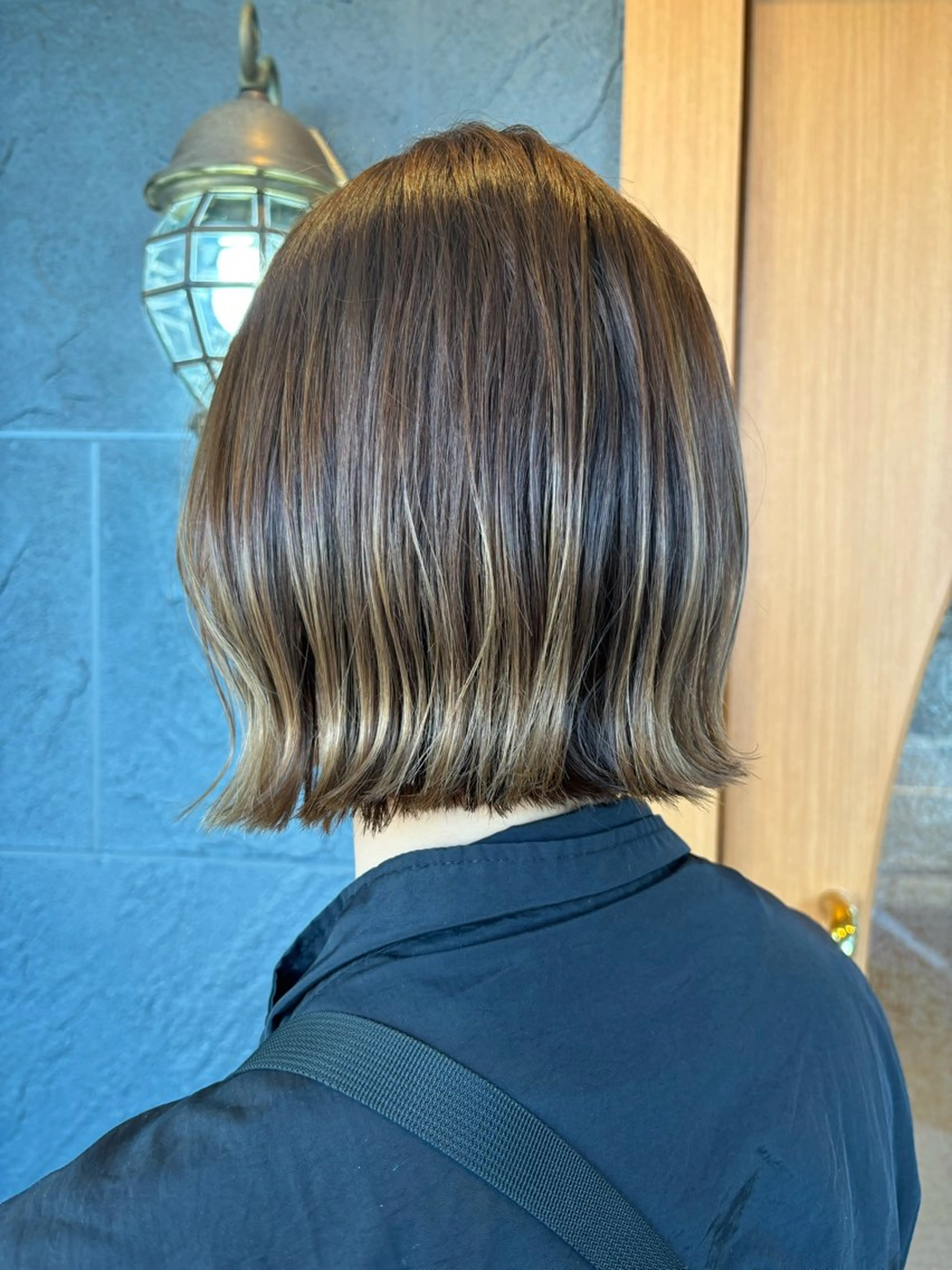 ショート カラー 亀山 来未のヘアスタイル