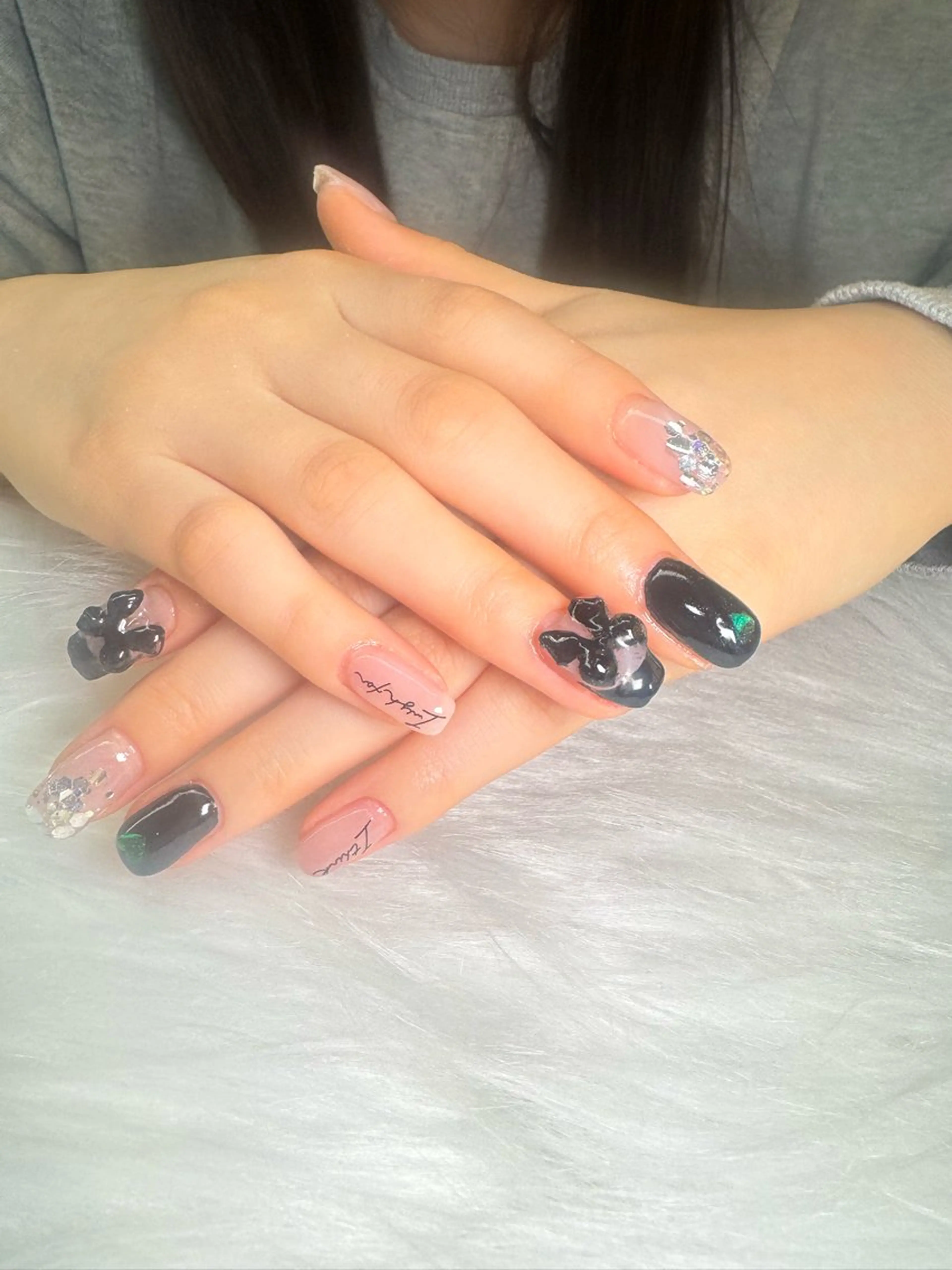 ネイル ハンドネイル YOUTH nails waxing所属・YOUTH natsumiのネイルデザイン