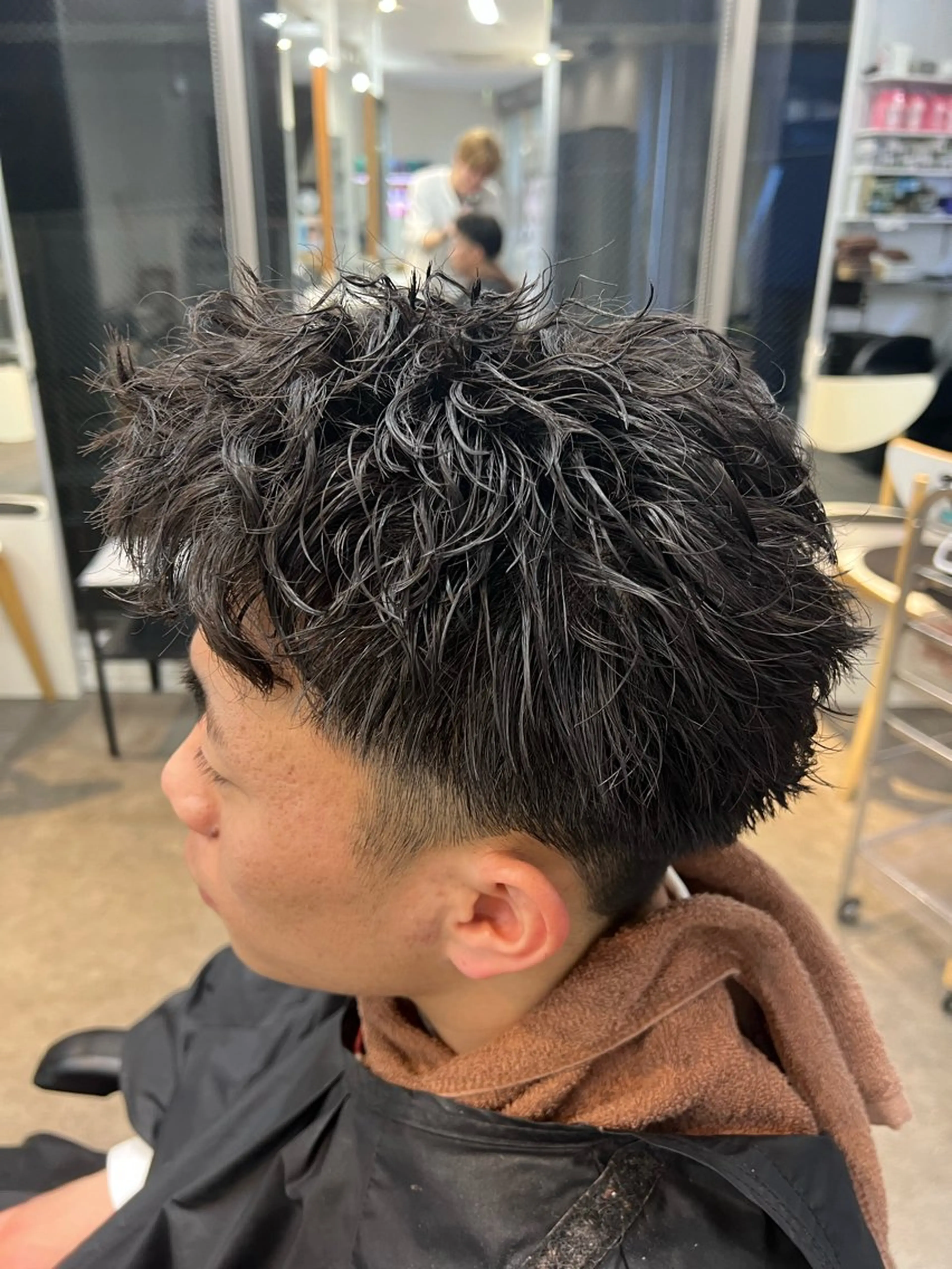 パーマ メンズ メンズパーマ メンズショート スパイキーショート カット パーマ 原宿 無料カット fifth イノウエのヘアスタイル